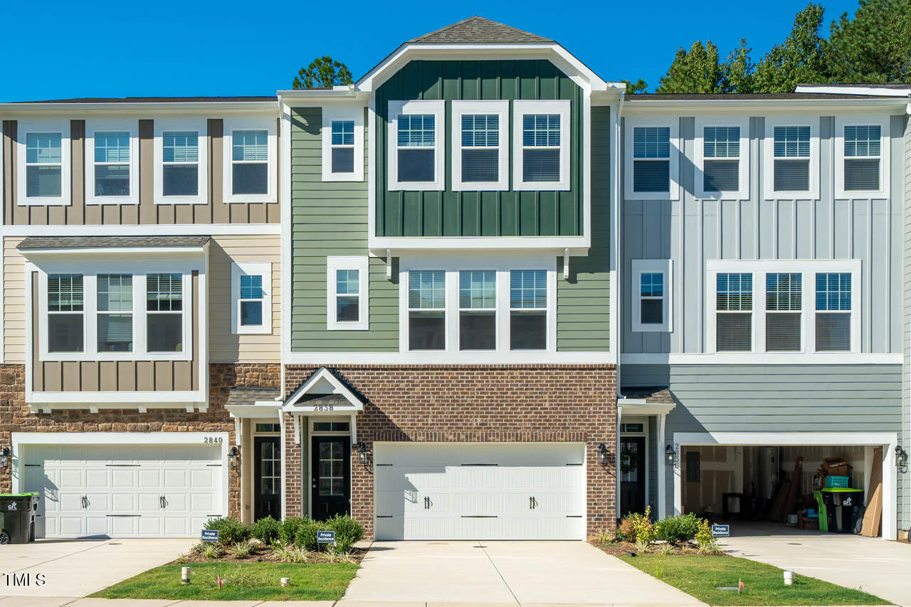 2838 Hunter Woods Drive