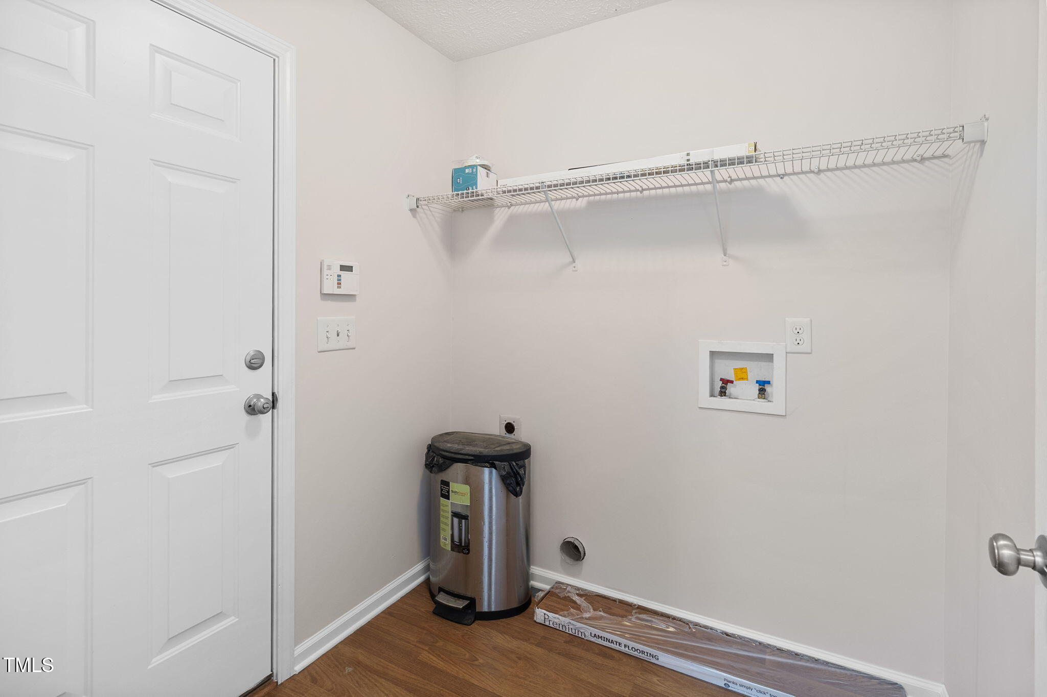 2153 Hunting Bow Drive