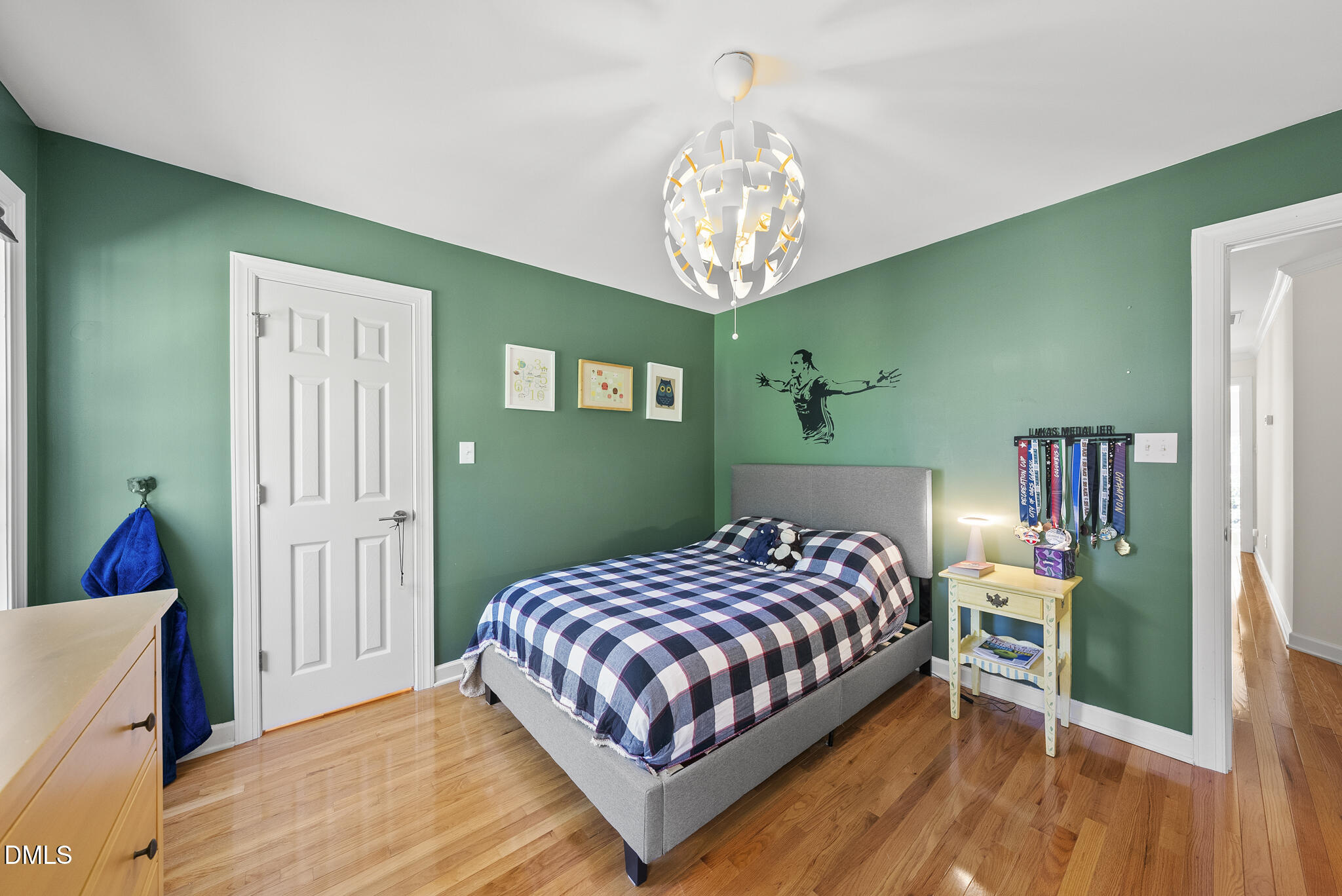 3005 Osterley Street