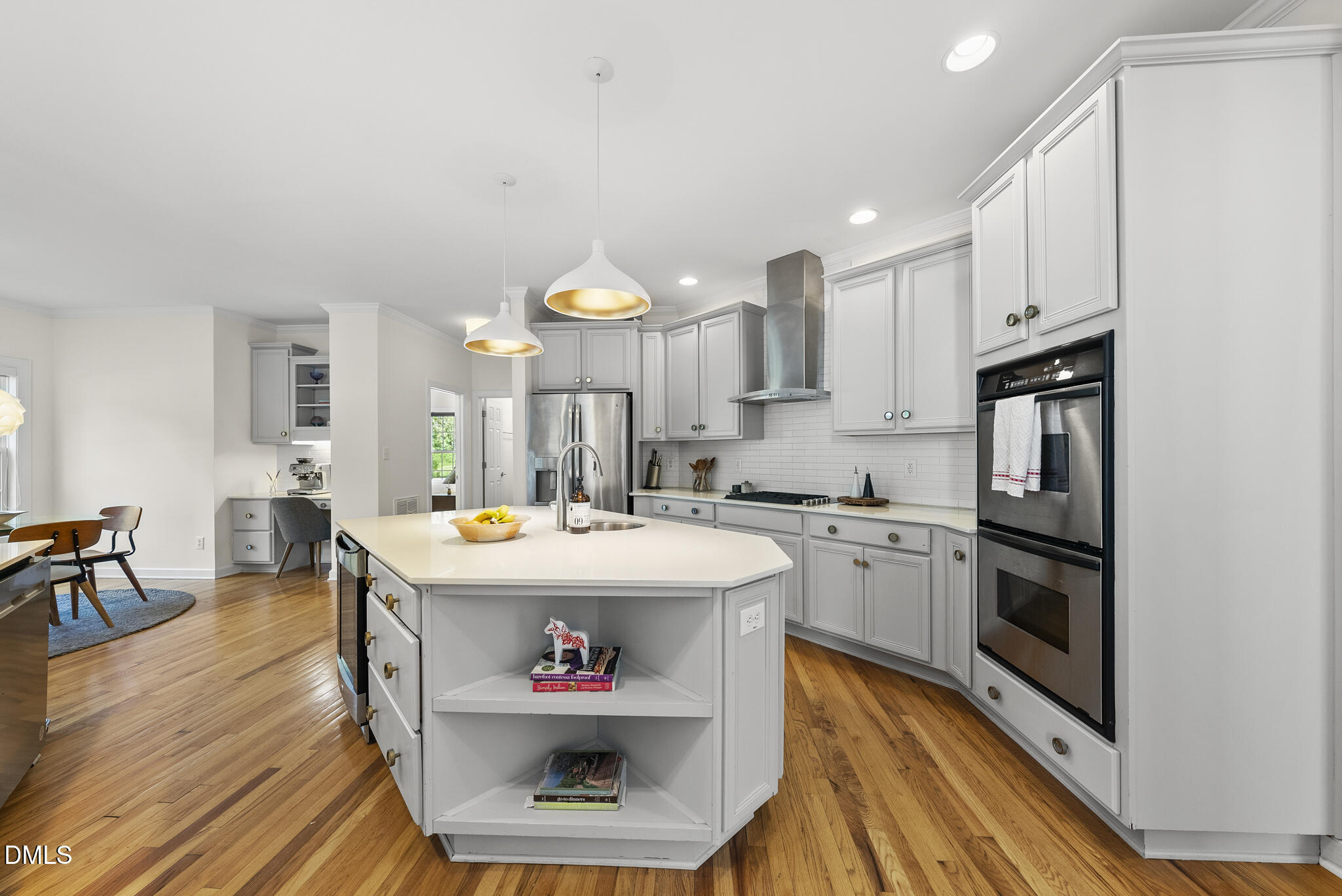 3005 Osterley Street