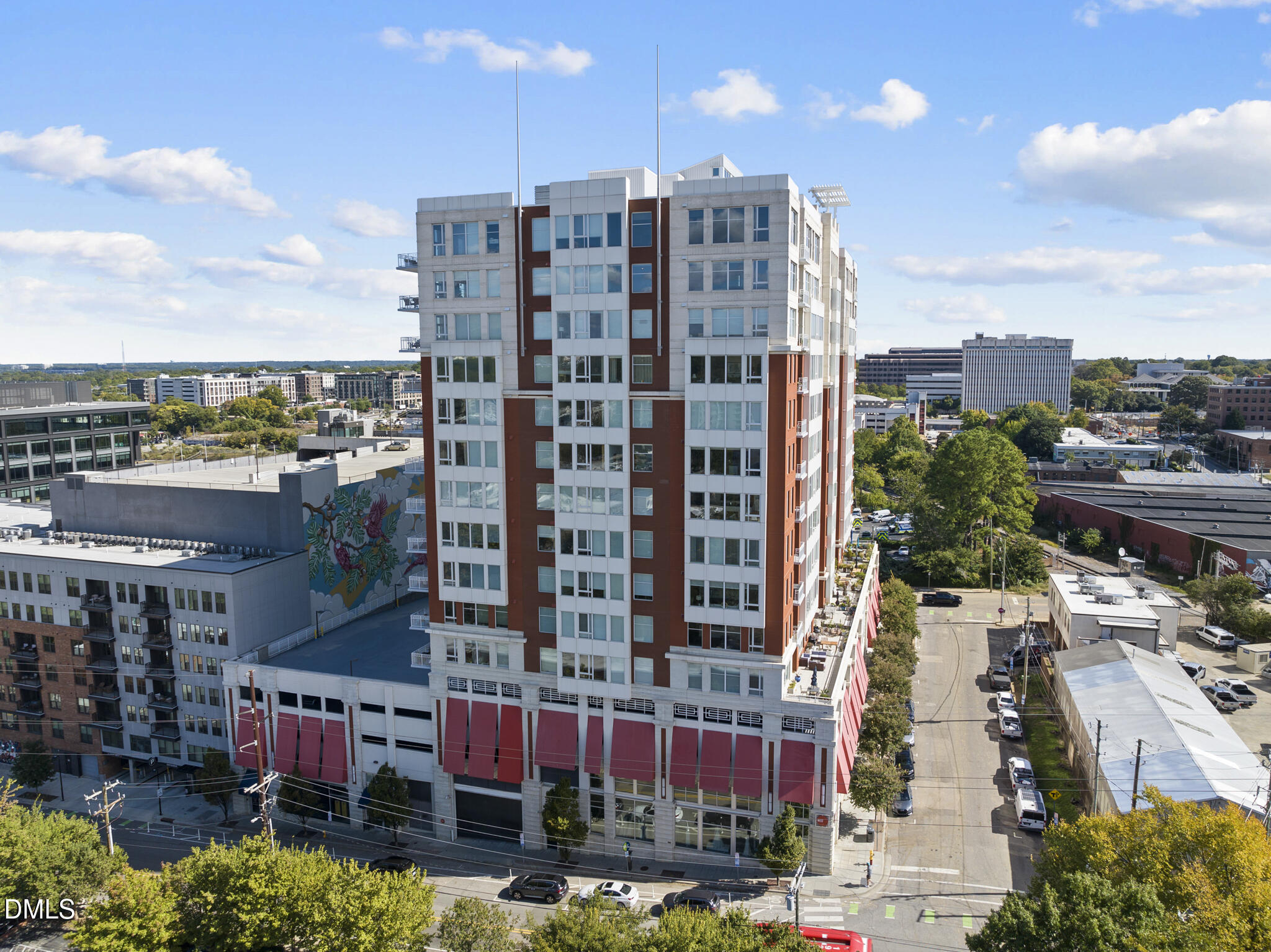 400 W North Street # 1232