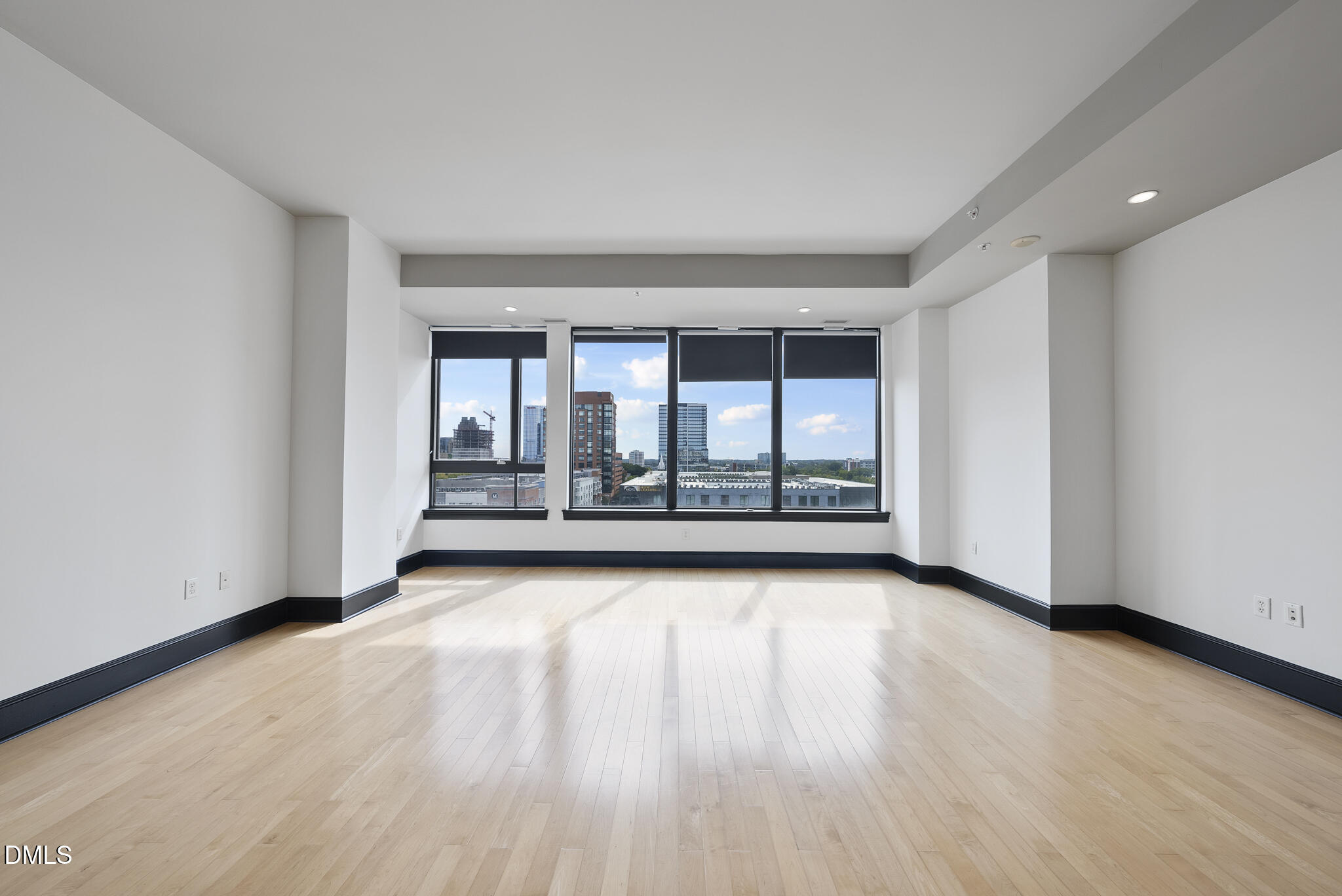 400 W North Street # 1232