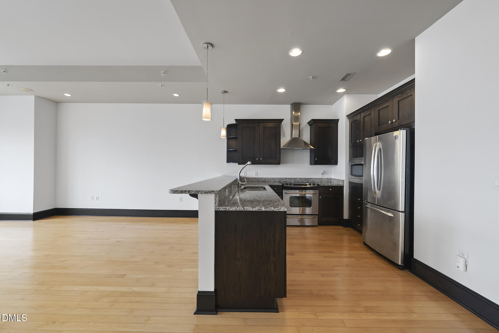 400 W North Street # 1232