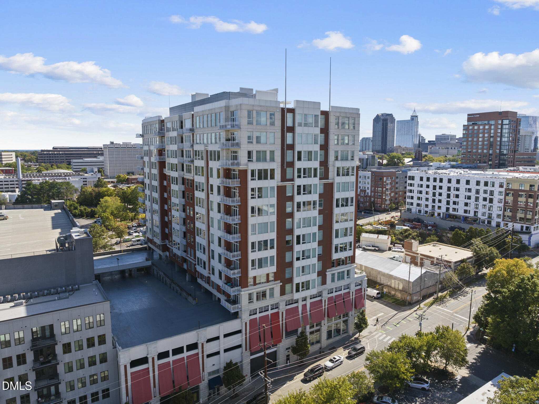 400 W North Street # 1232