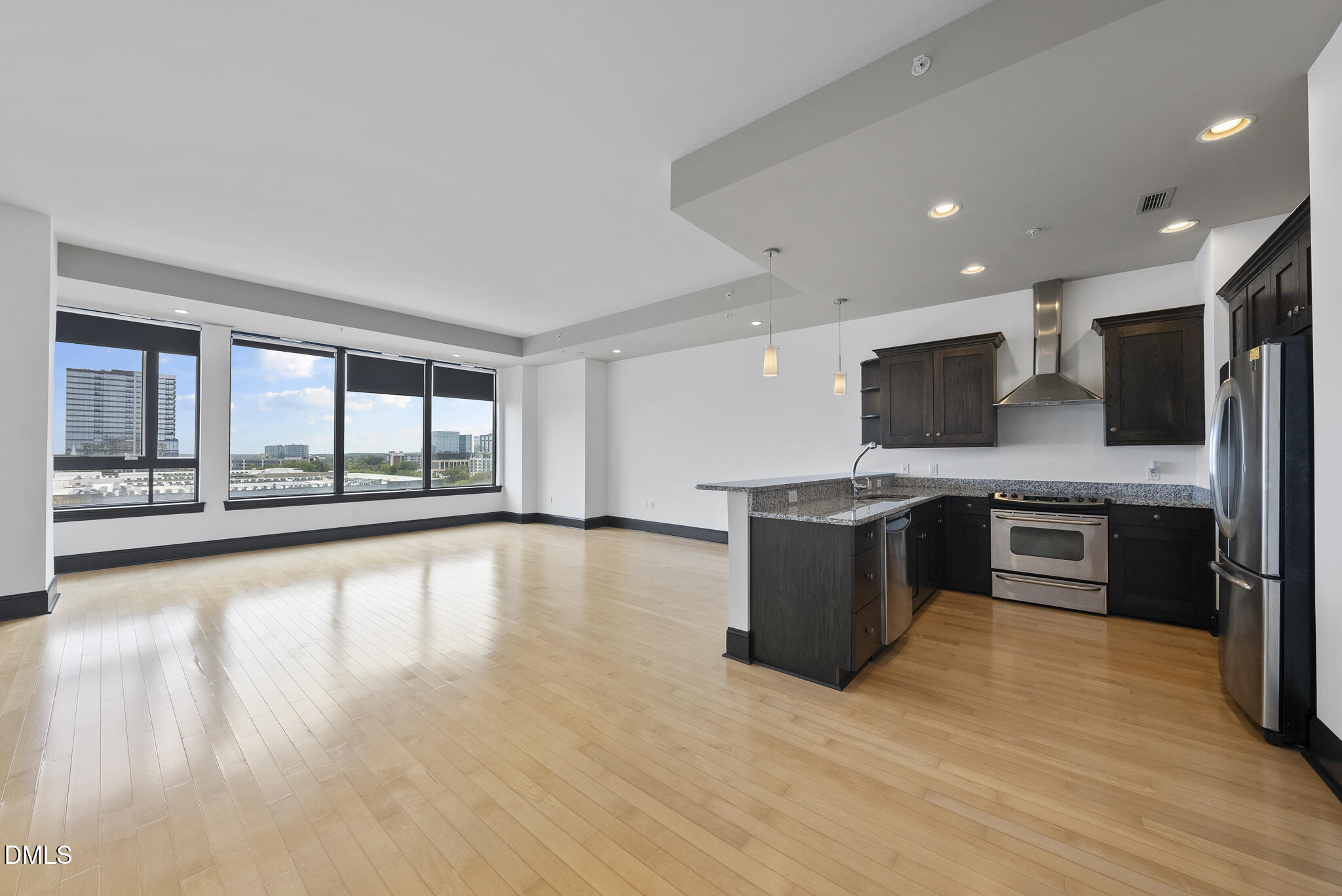 400 W North Street # 1232