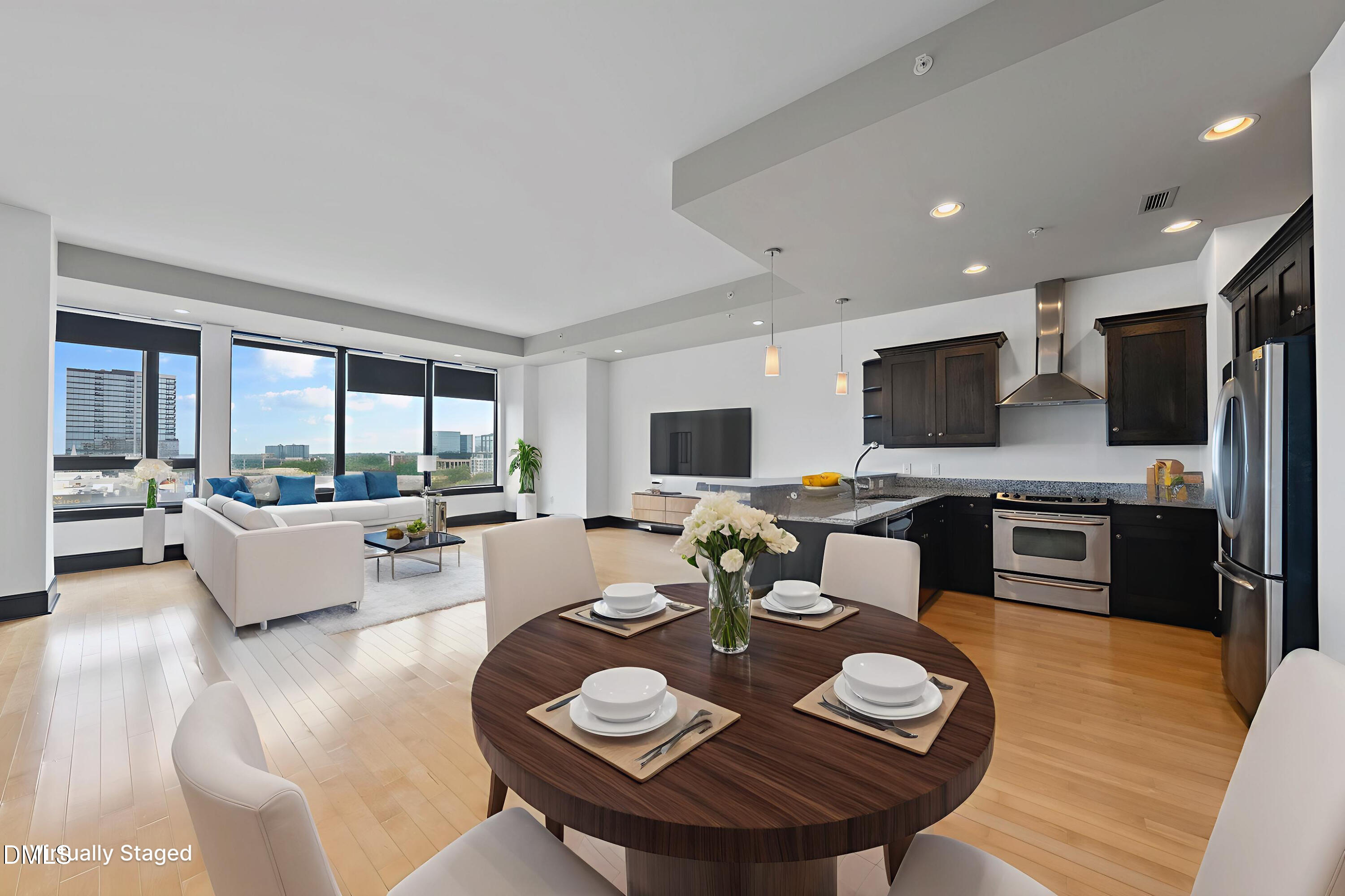 400 W North Street # 1232