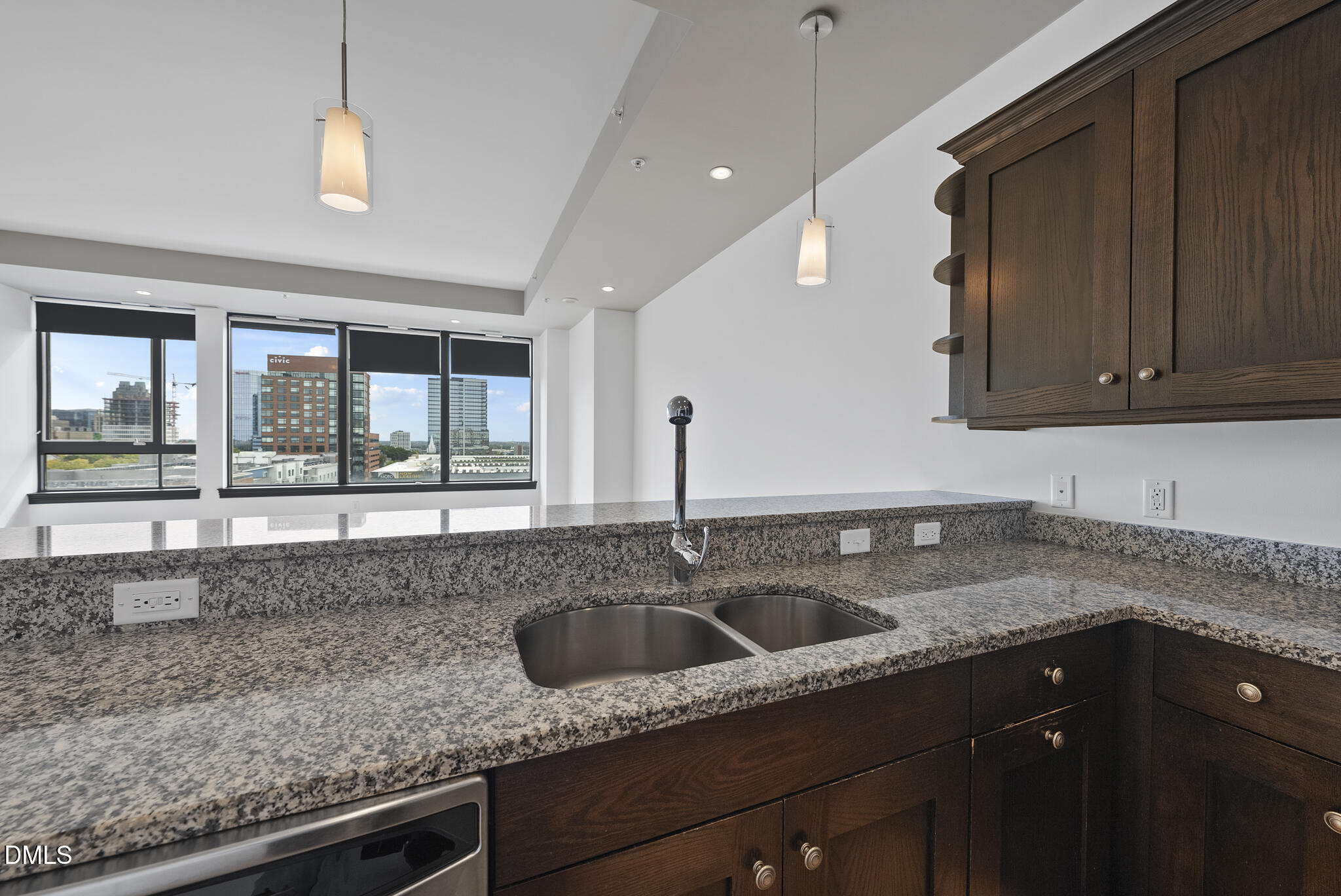 400 W North Street # 1232