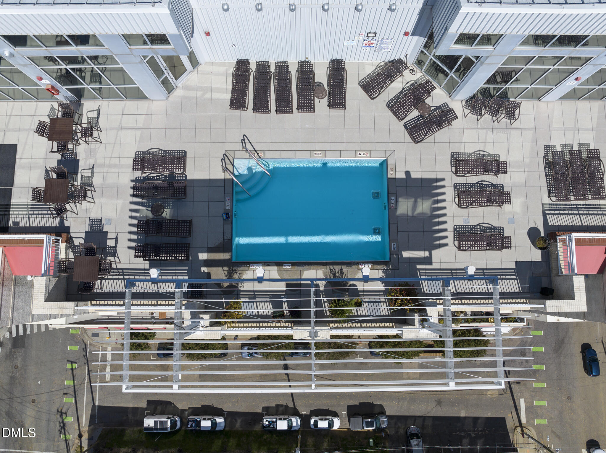 400 W North Street # 1232