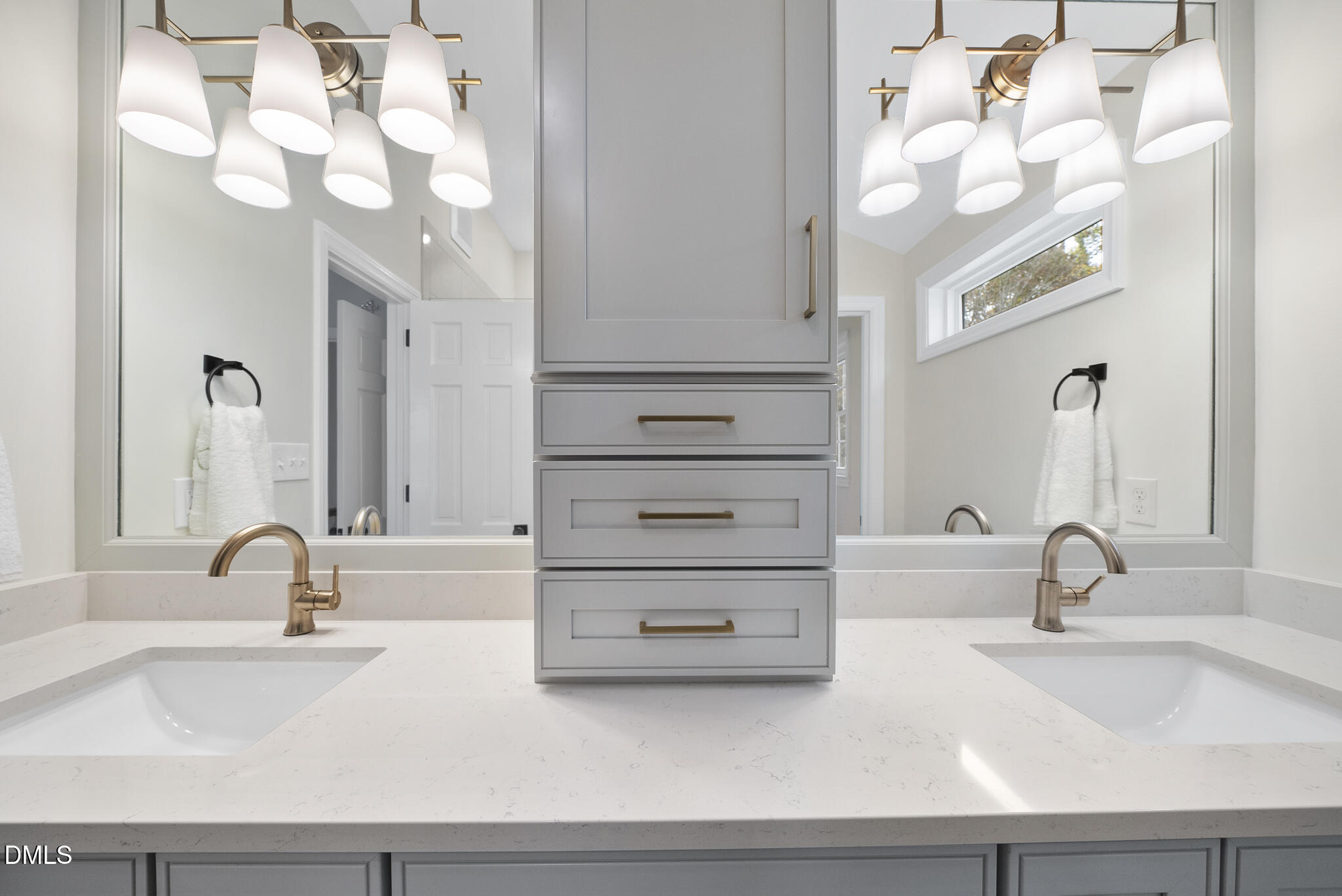 6800 Candlewood Drive