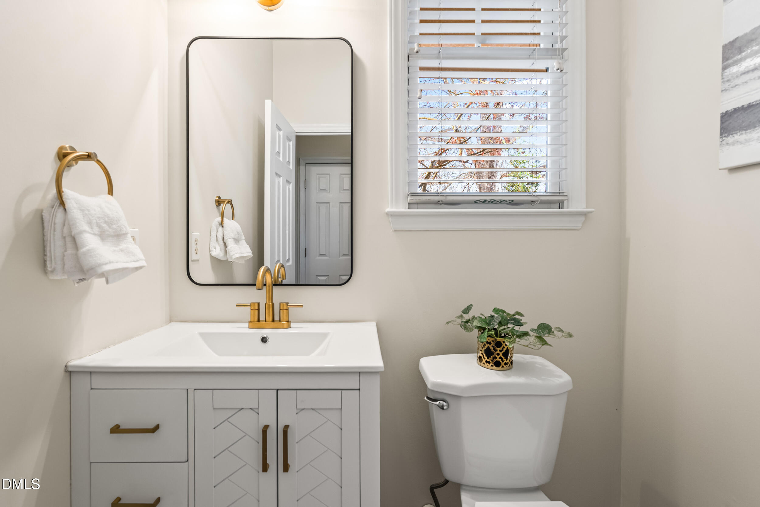 11035 Southwalk Lane