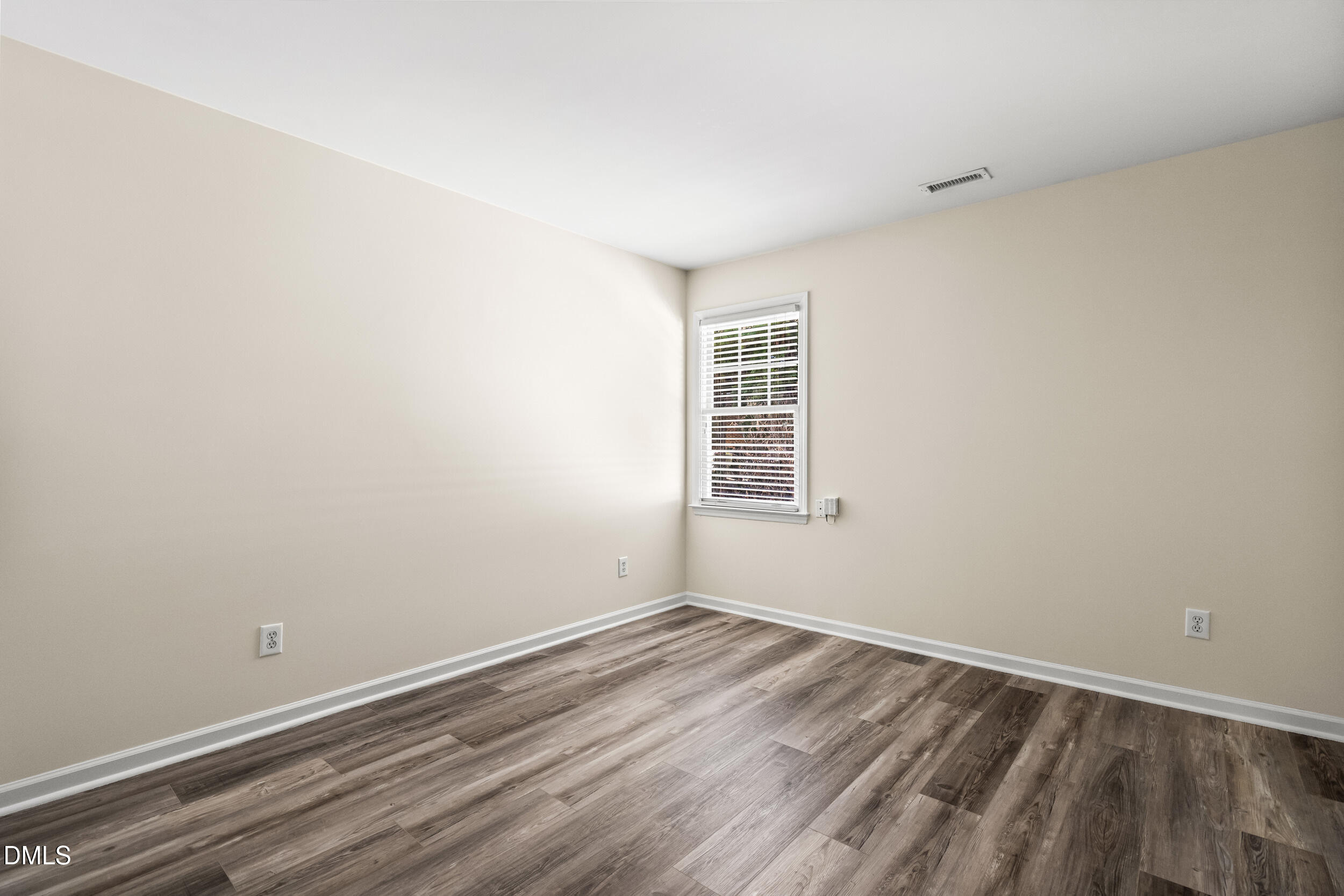 11035 Southwalk Lane