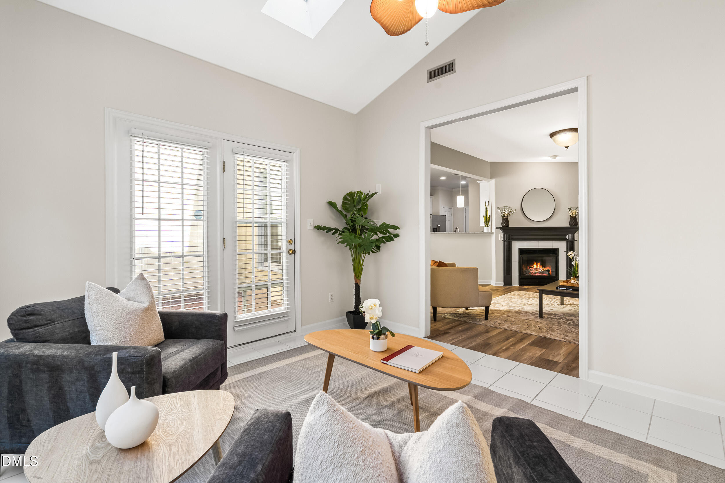 11035 Southwalk Lane