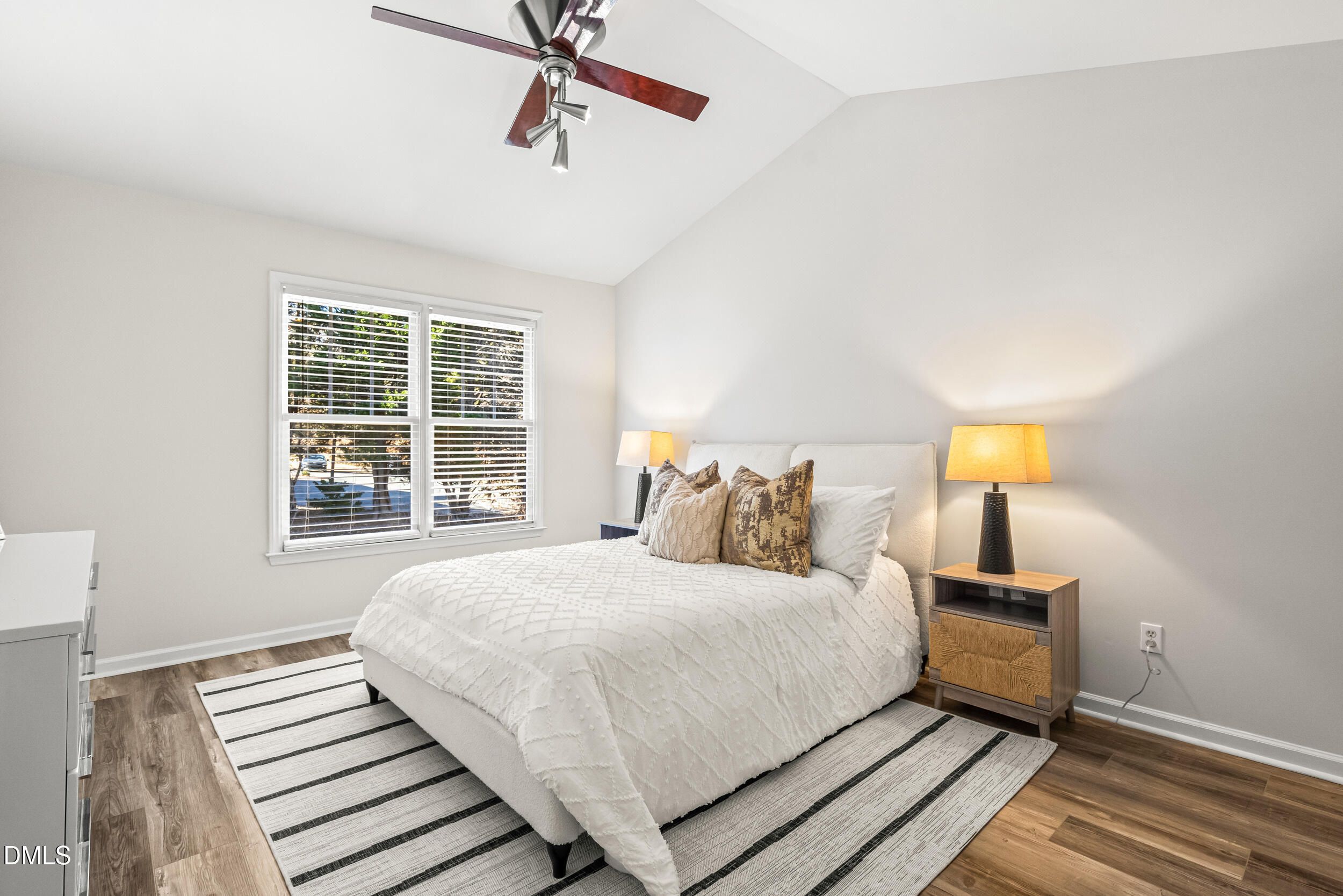 11035 Southwalk Lane