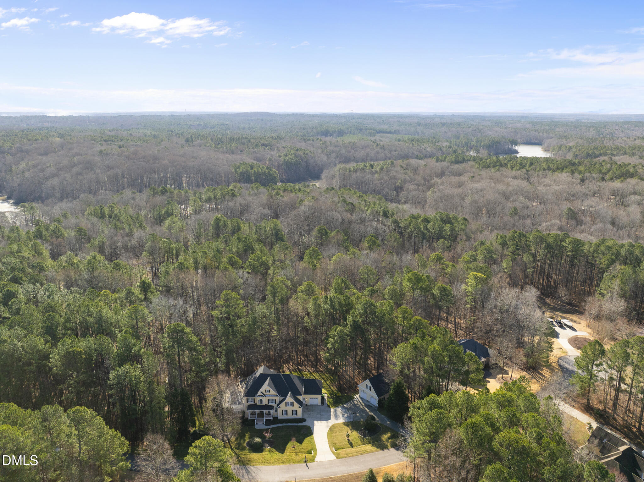 1016 Northlake Court