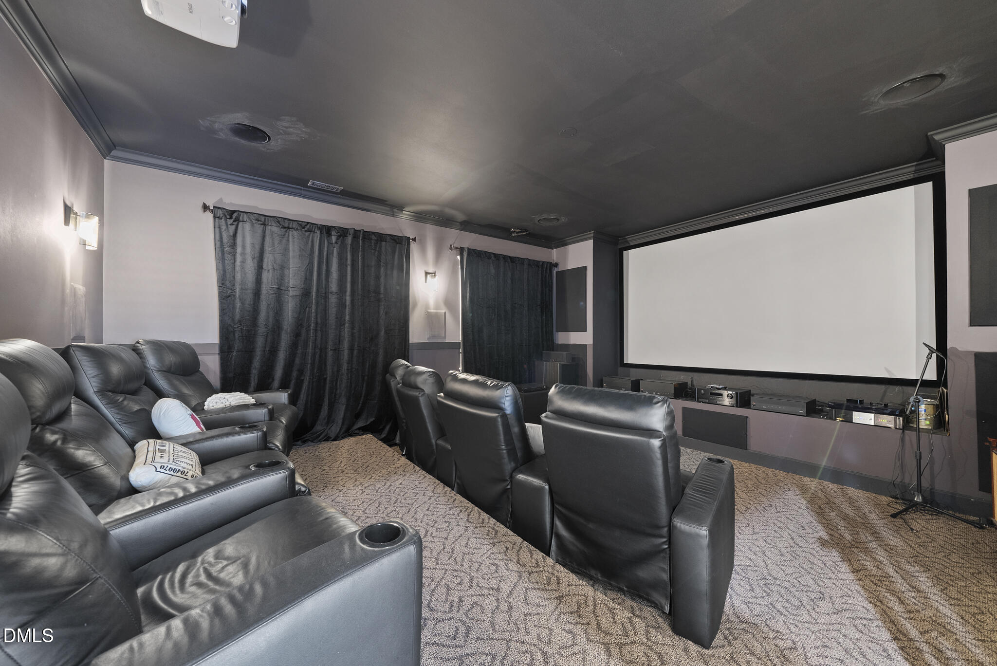 1016 Northlake Court