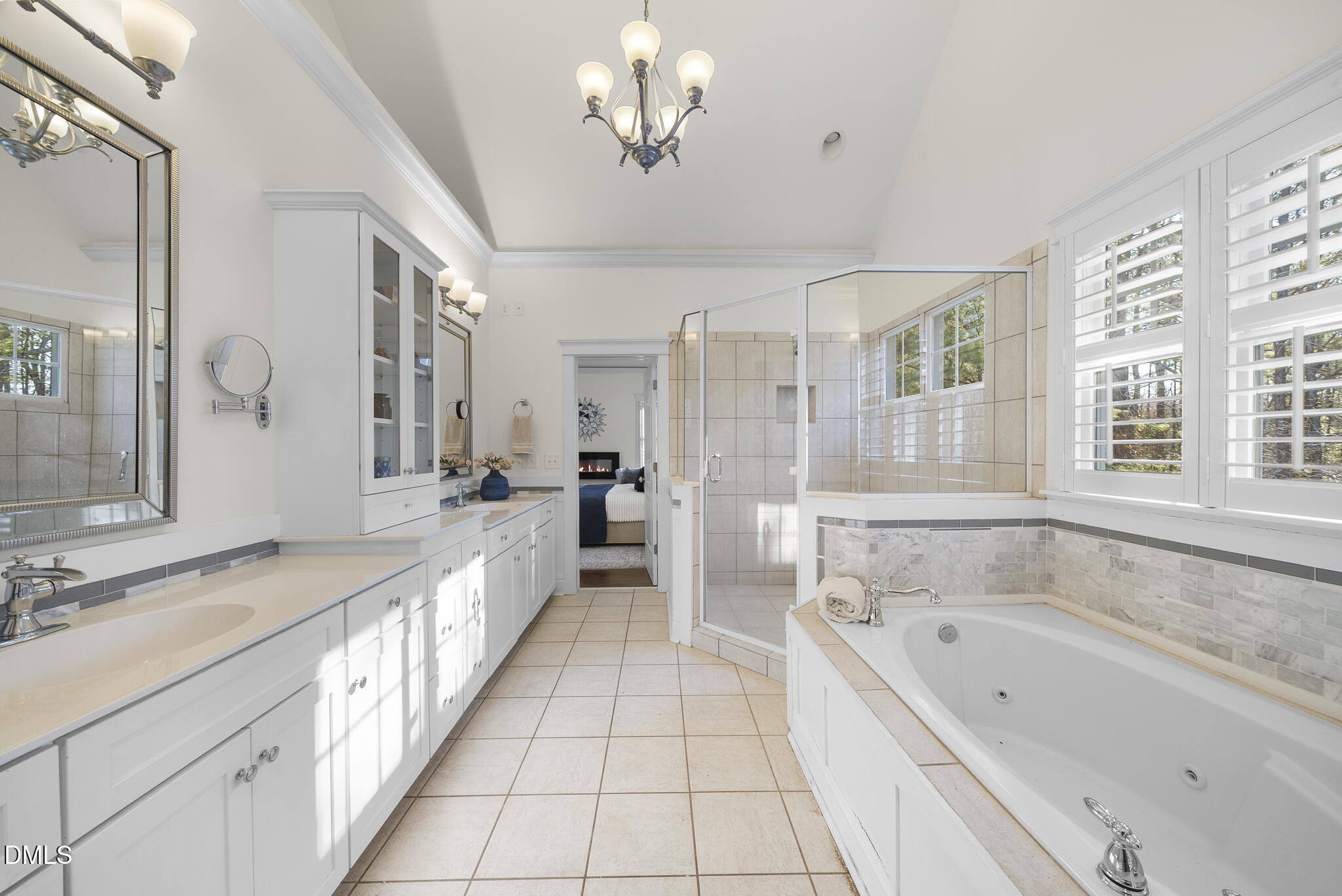 1016 Northlake Court