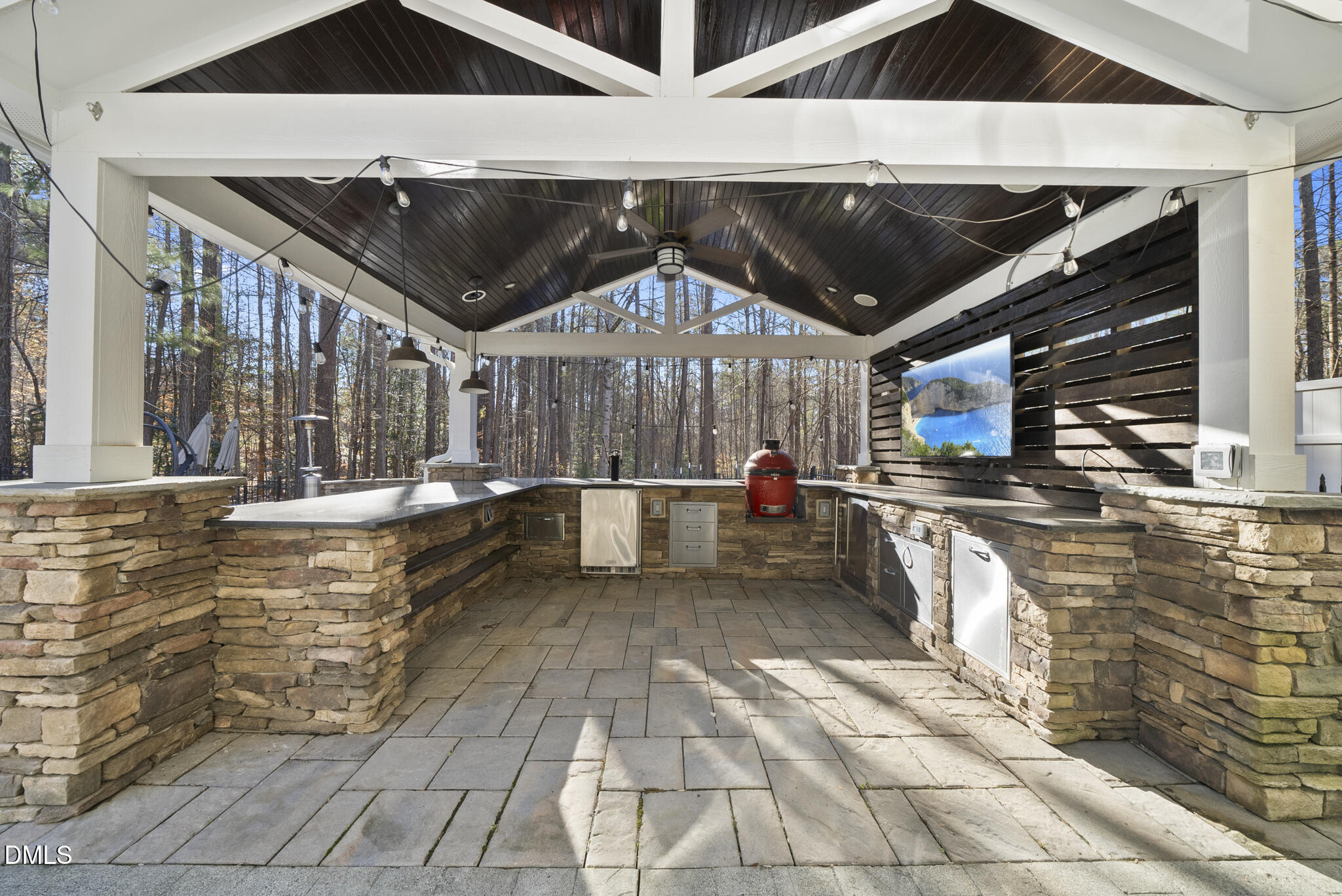 1016 Northlake Court
