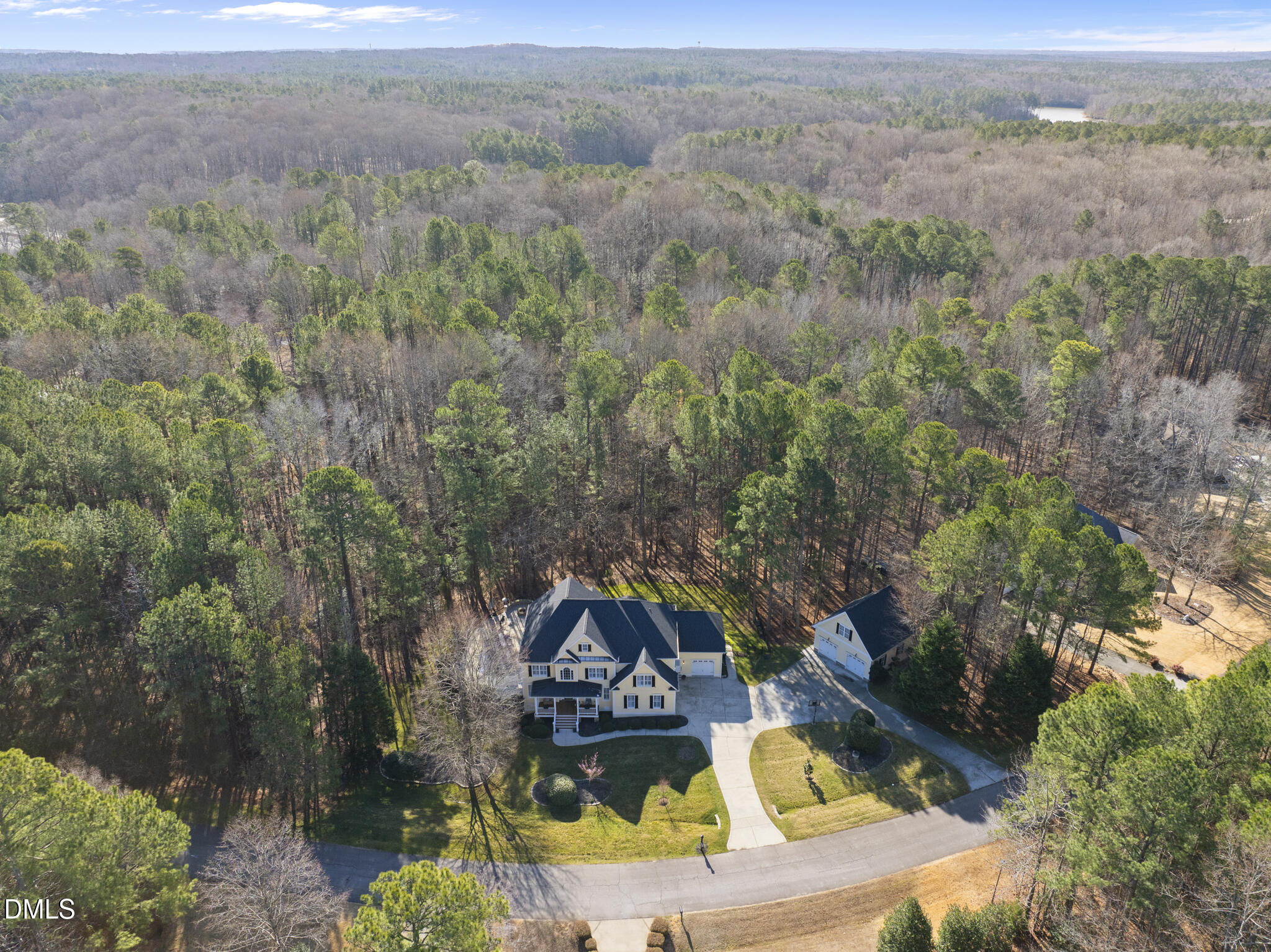 1016 Northlake Court