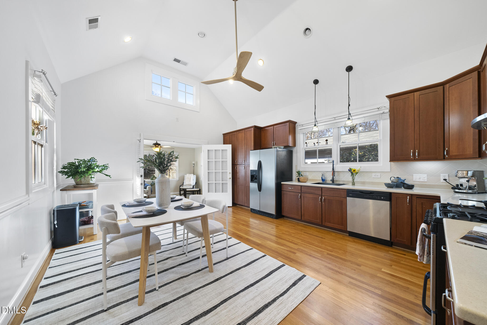 605 Polk Street