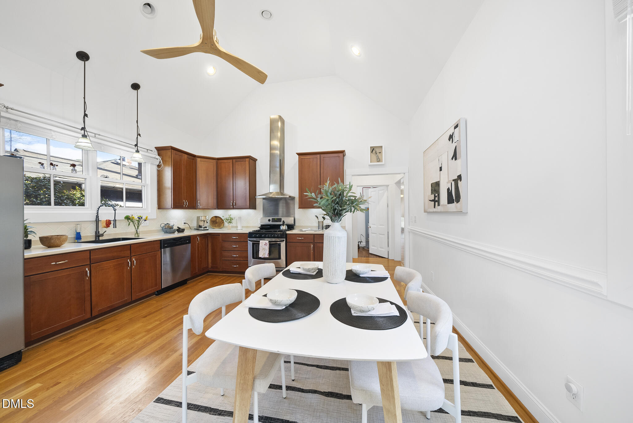 605 Polk Street
