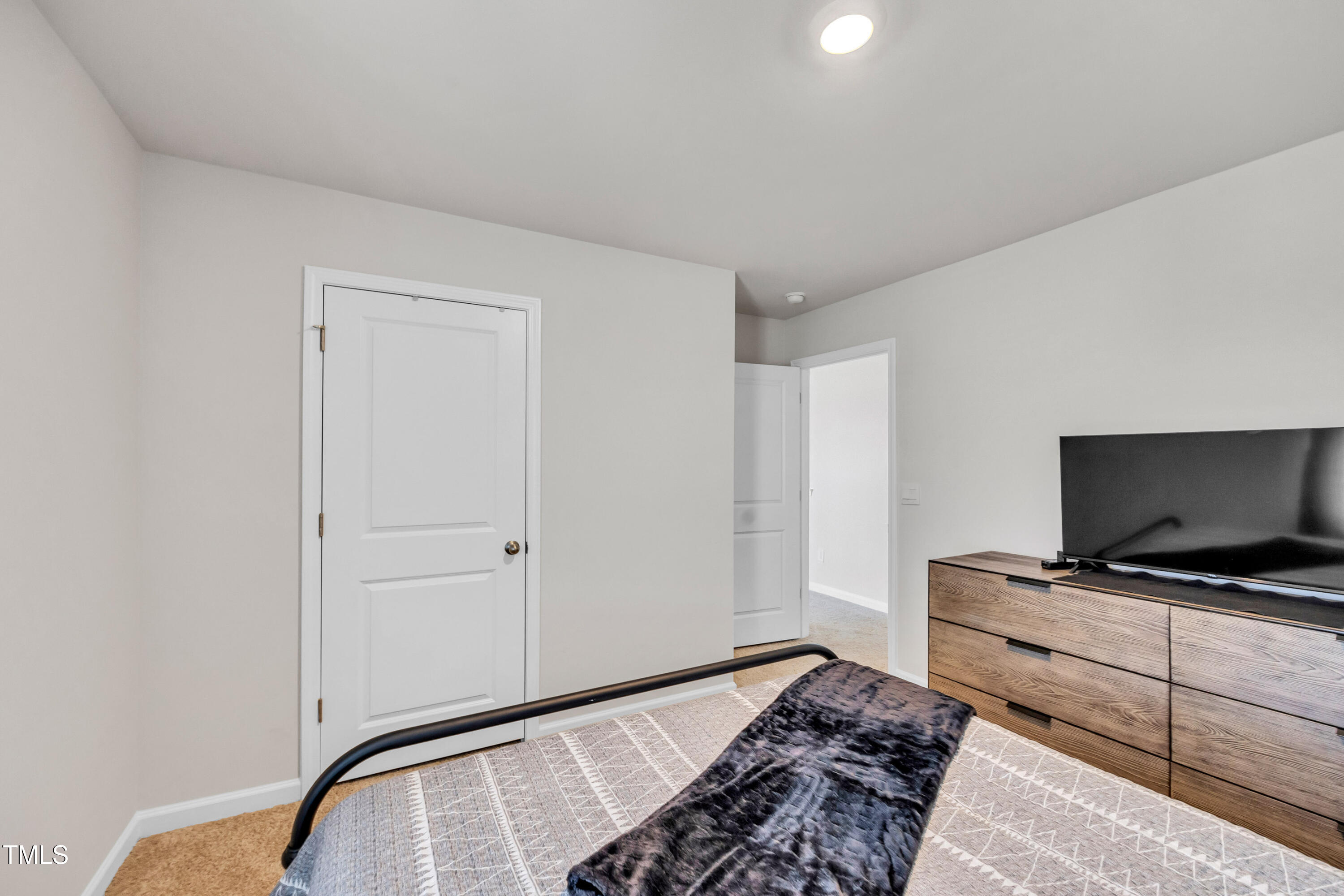 2923 Cullens Drive