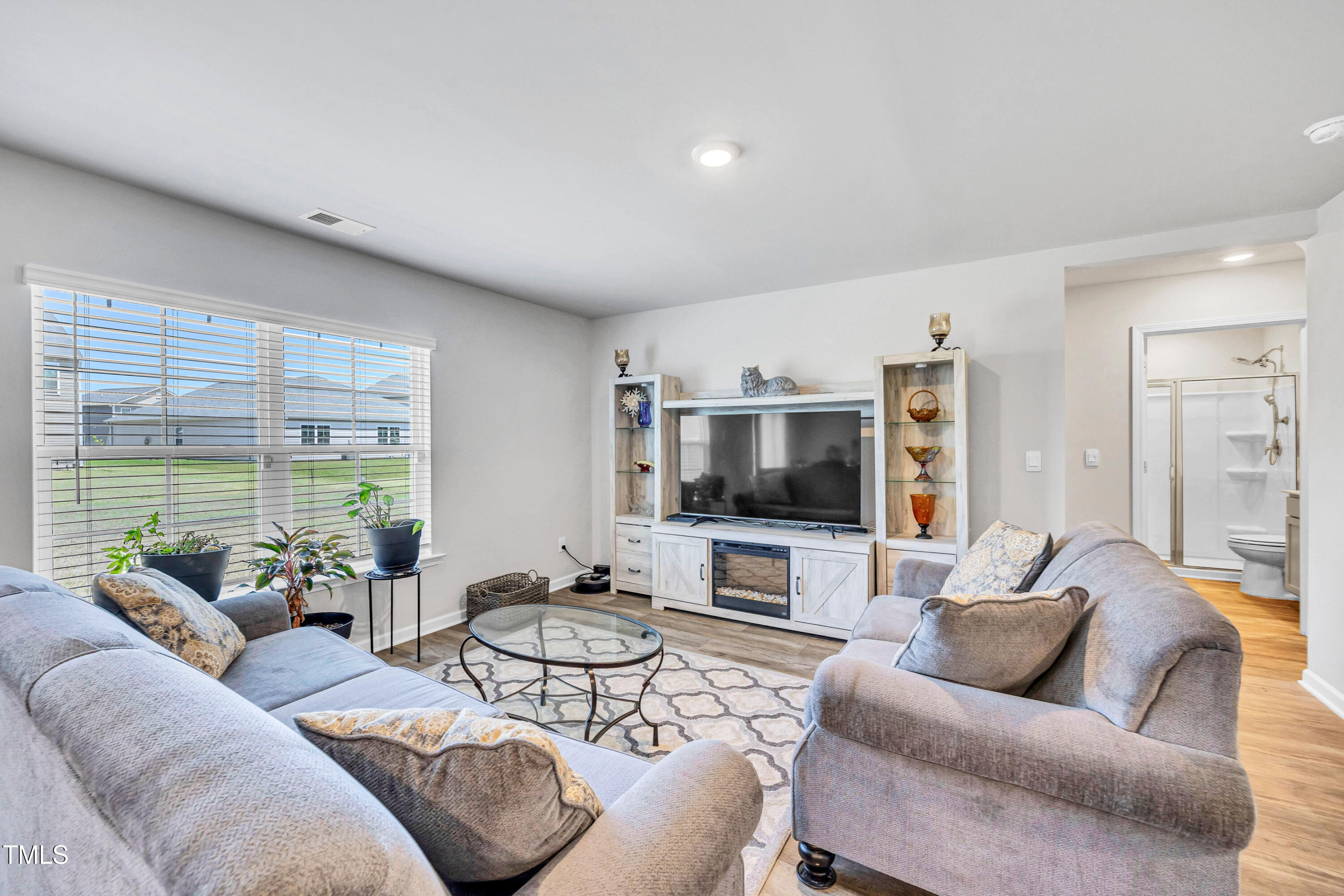 2923 Cullens Drive