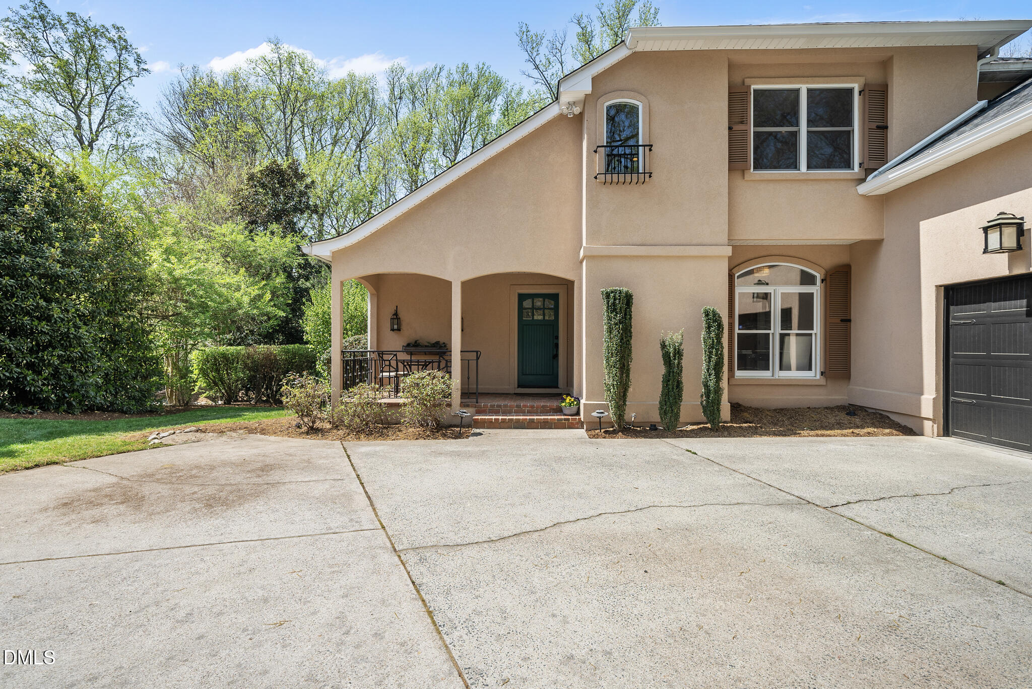 306 Helmsdale Drive