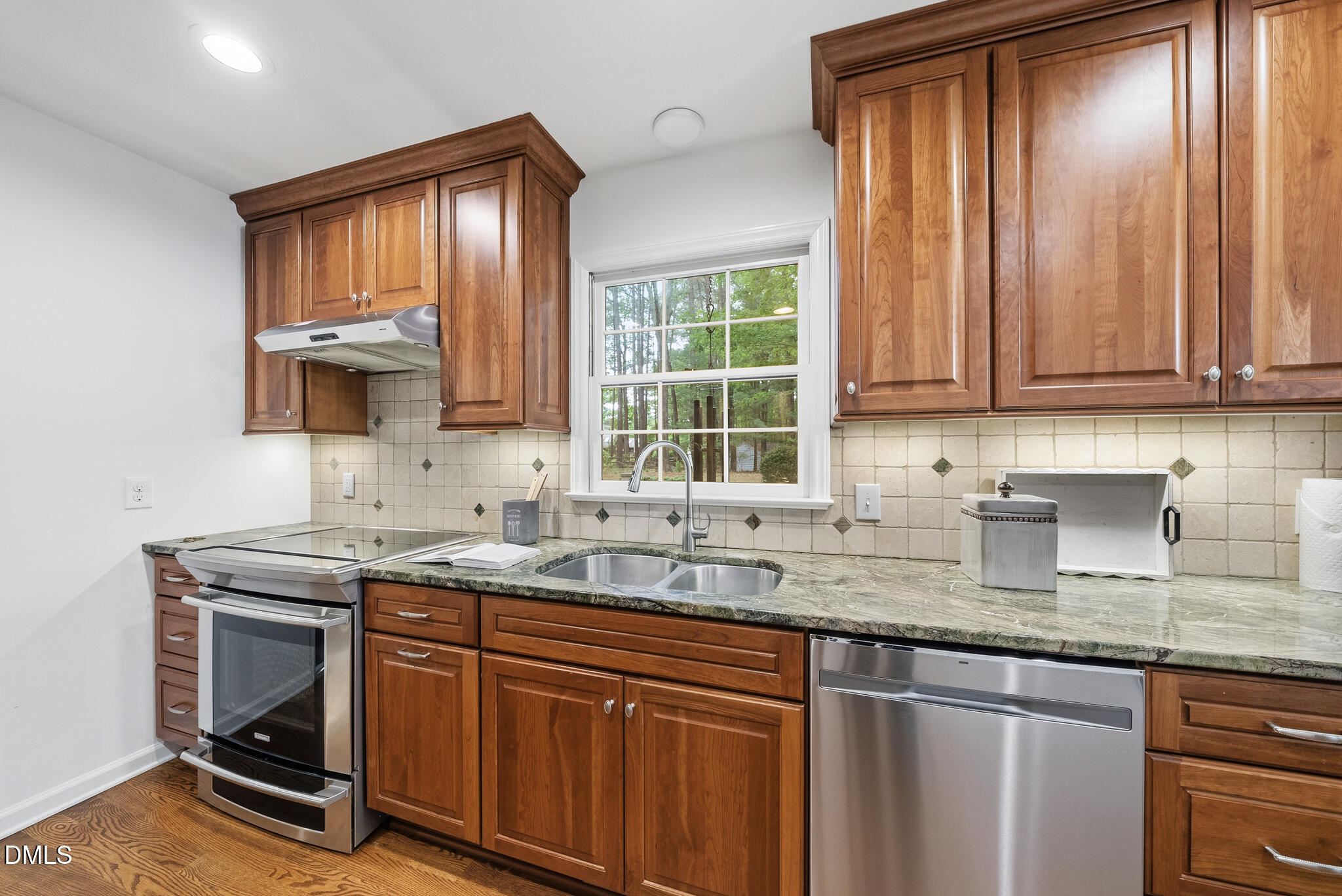 3404 Timberwood Court
