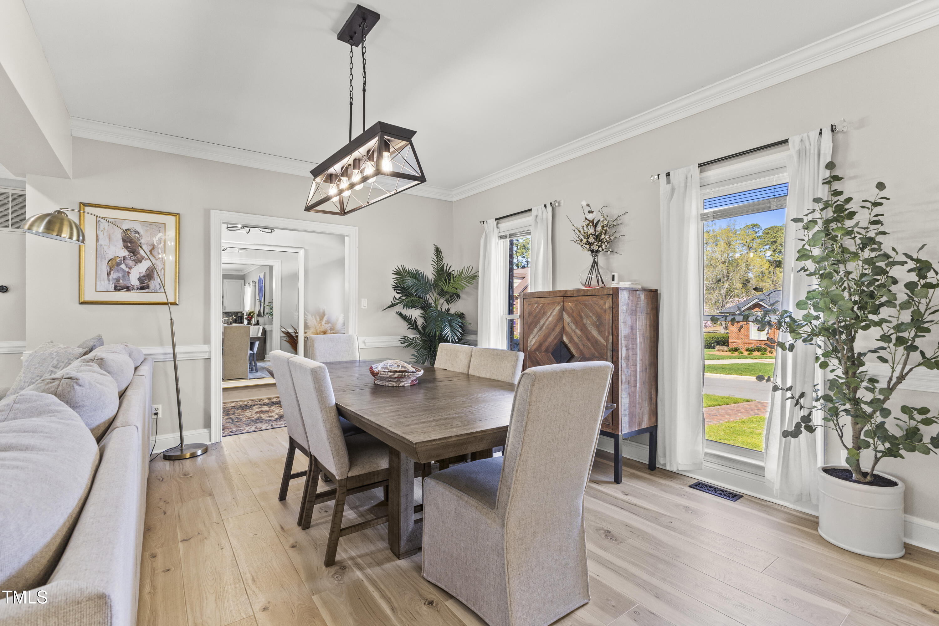 209 Ashmore Lane