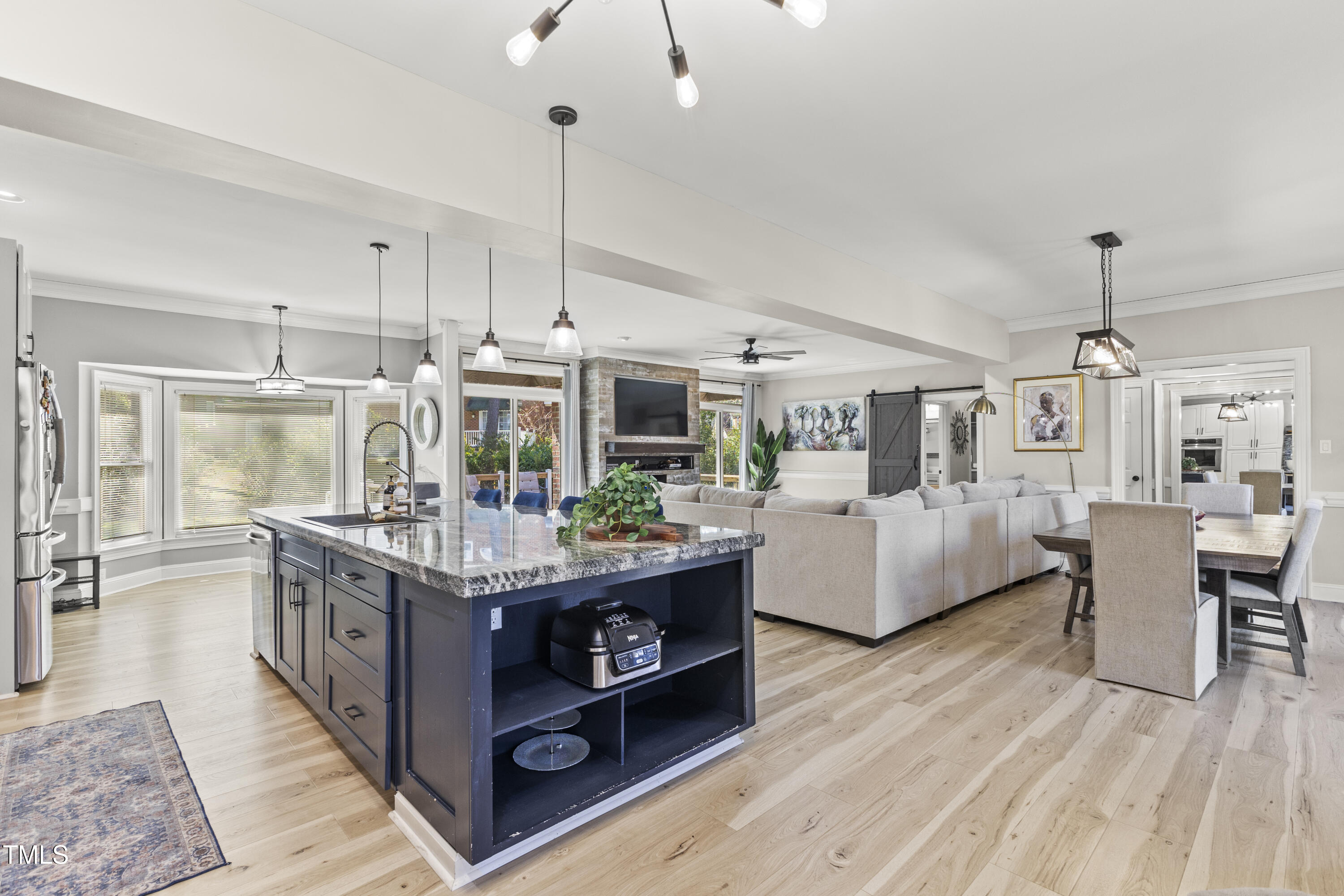 209 Ashmore Lane