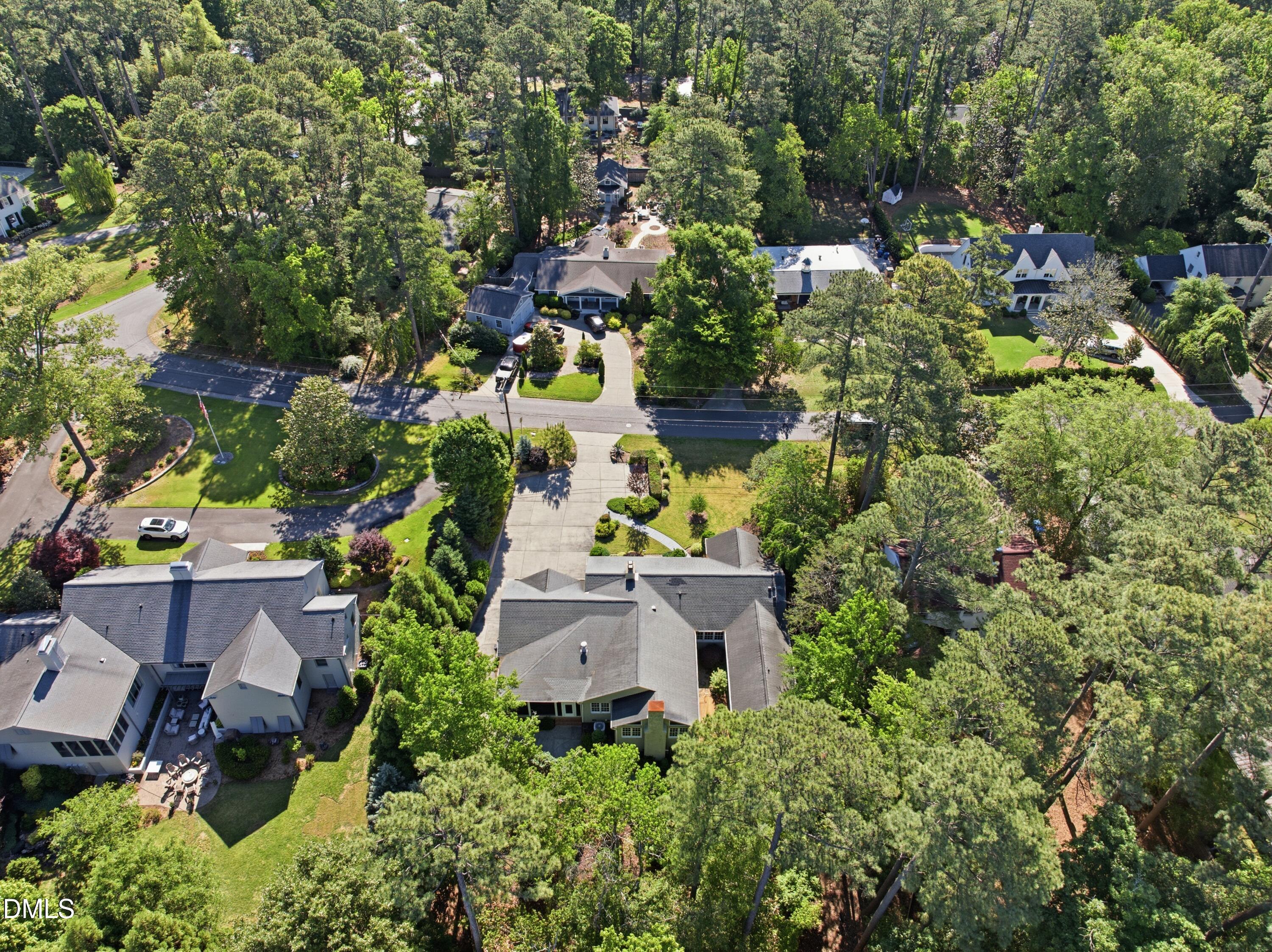 3812 Somerset Drive