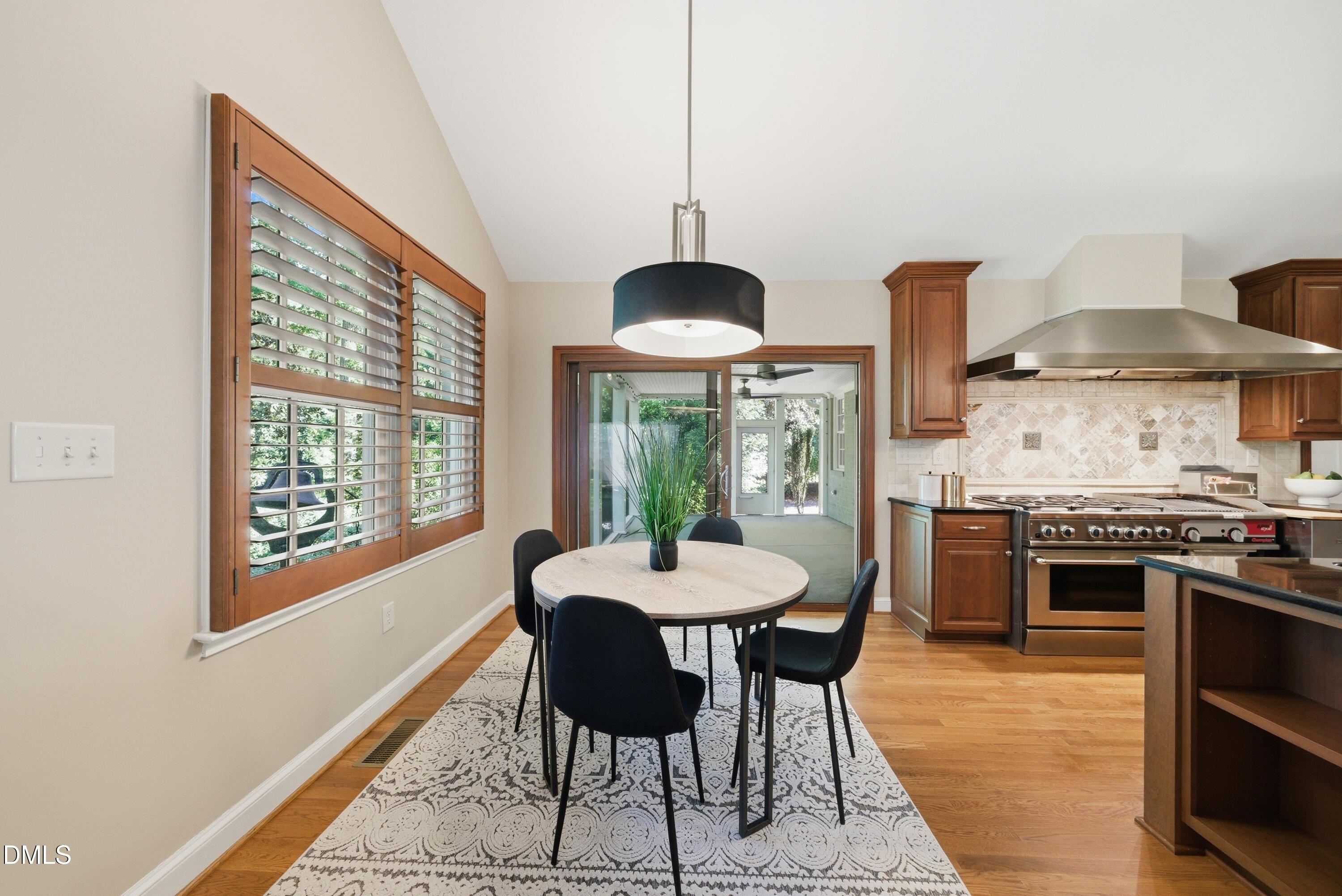 3812 Somerset Drive