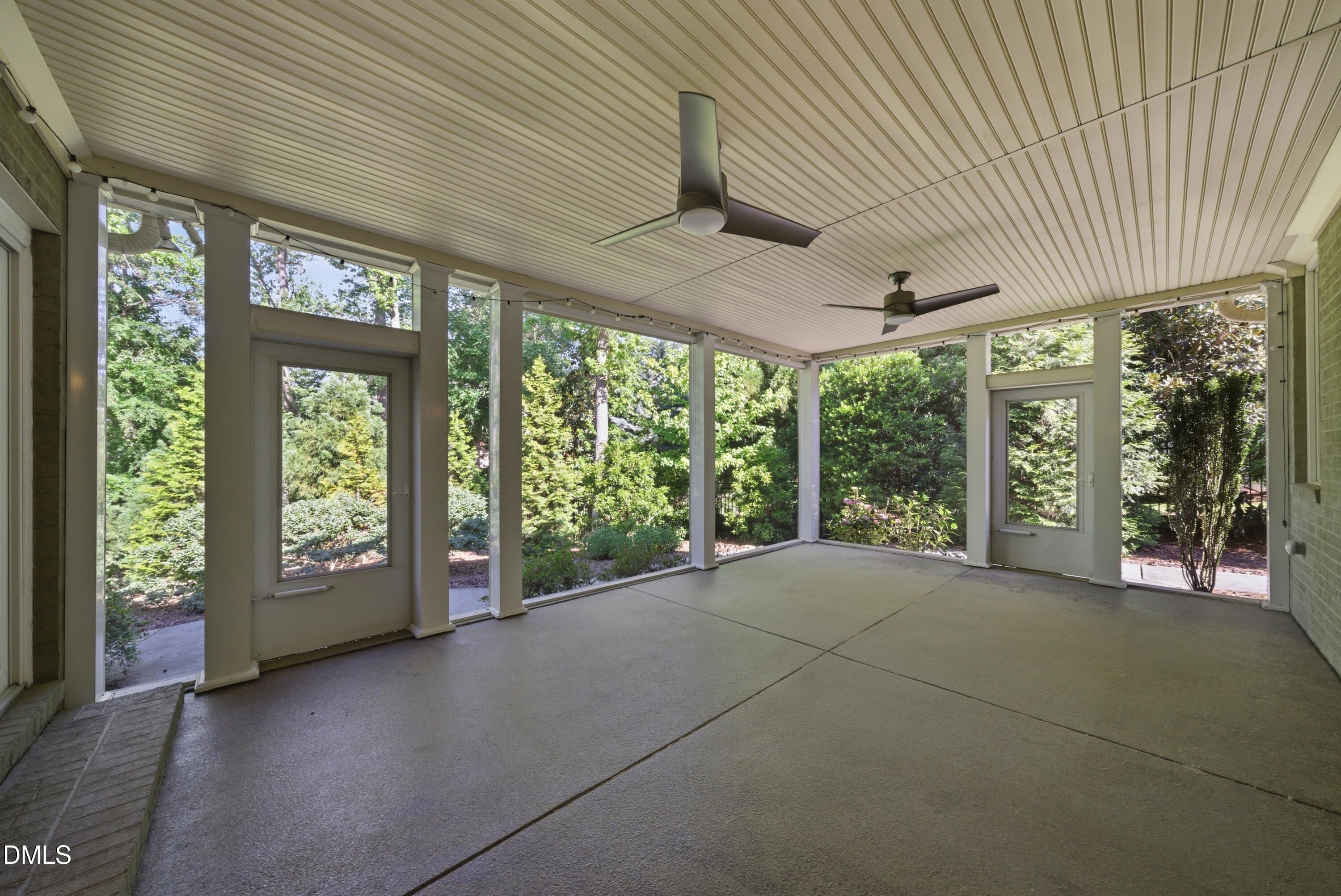 3812 Somerset Drive