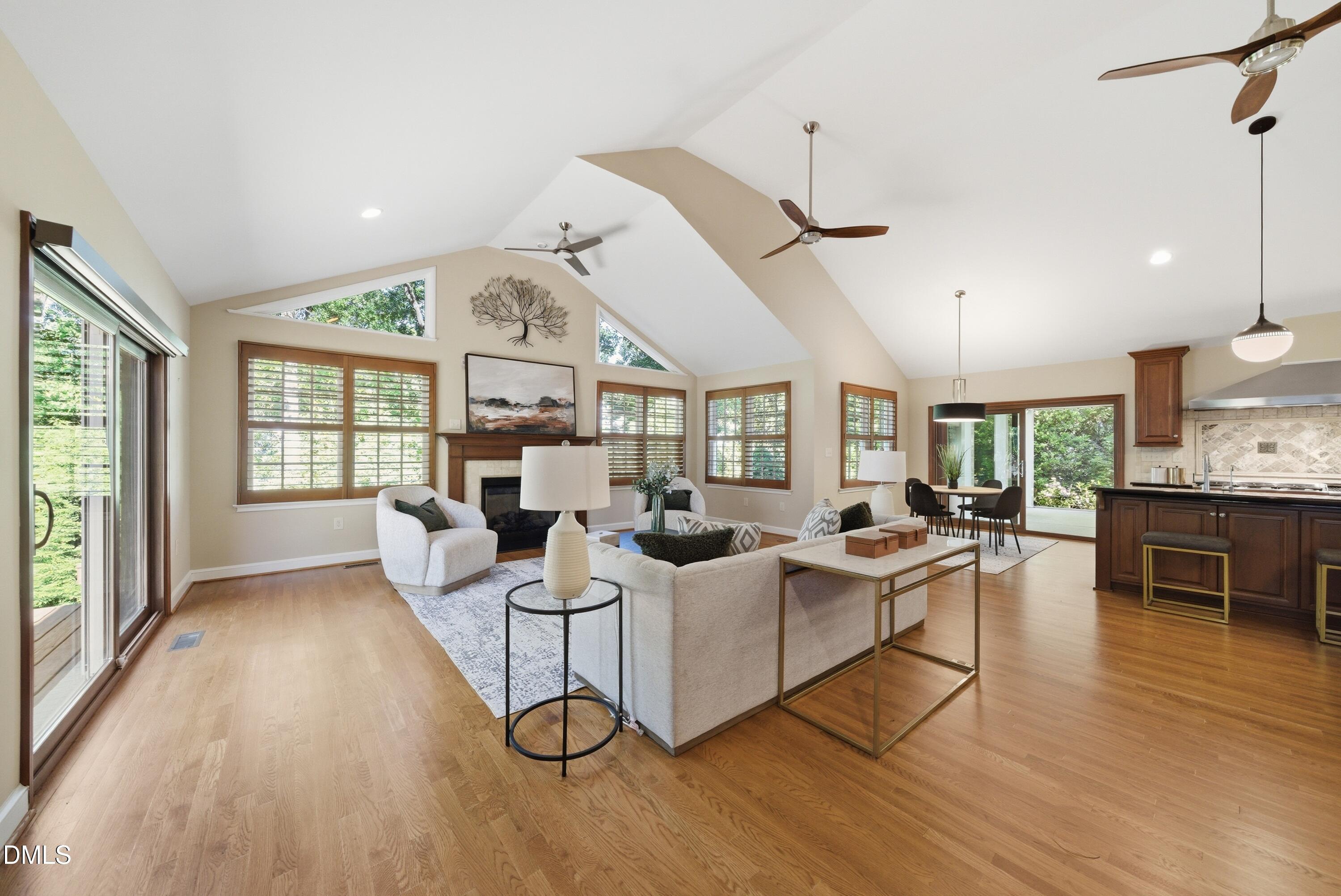 3812 Somerset Drive