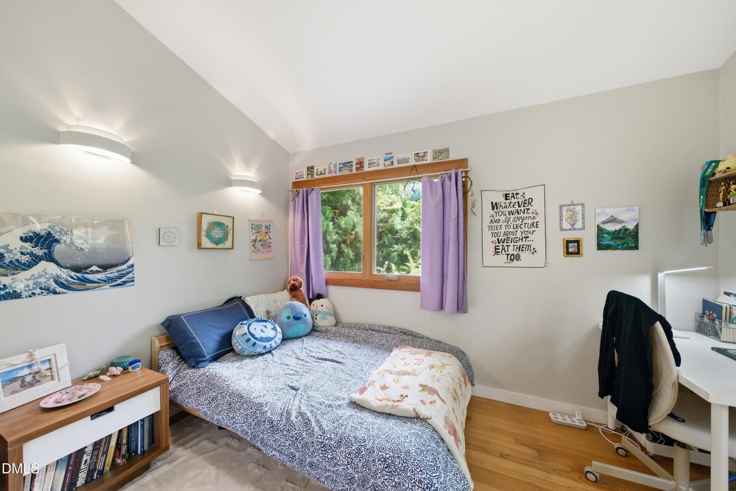 16 Davie Circle