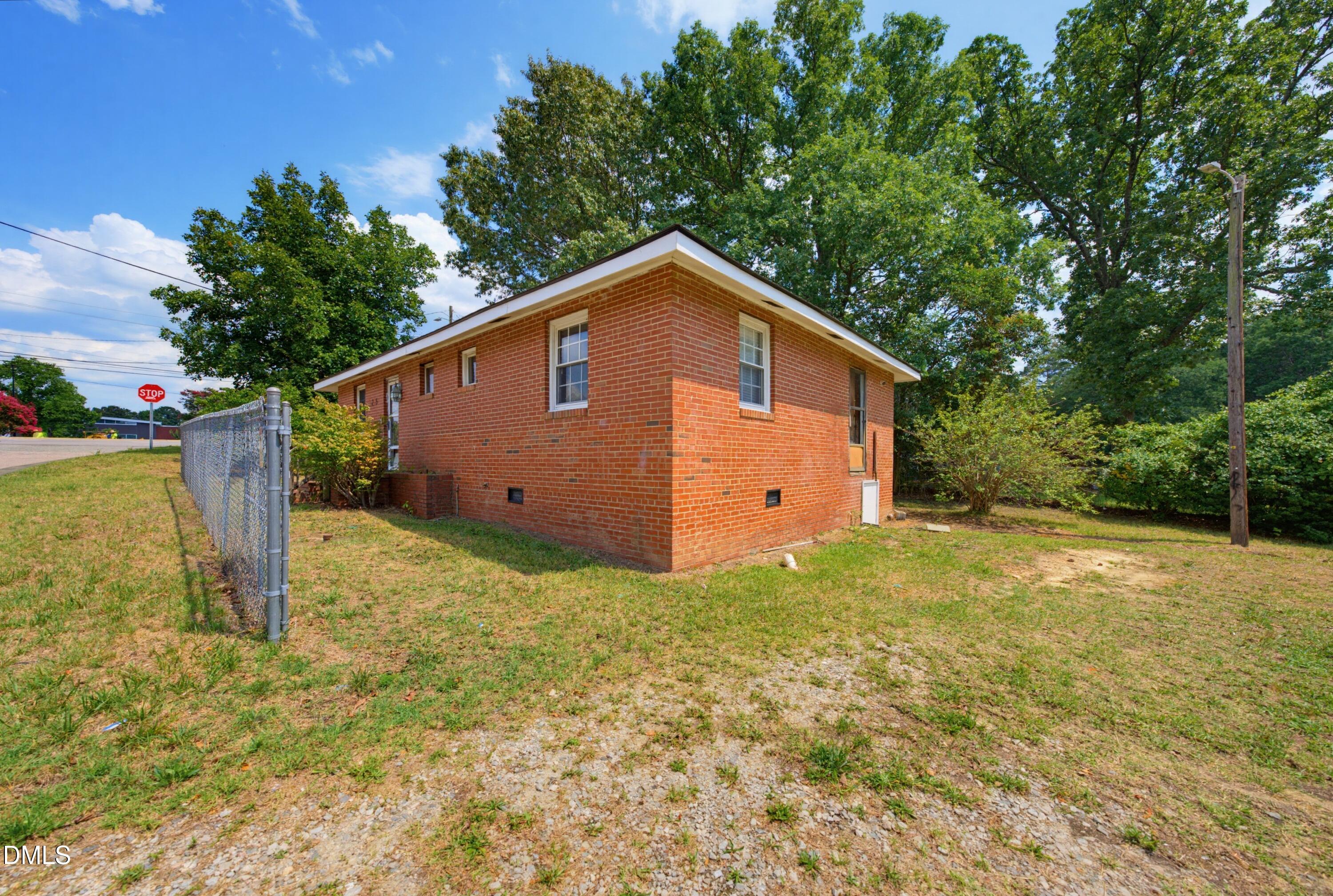 6225 Creedmoor Road