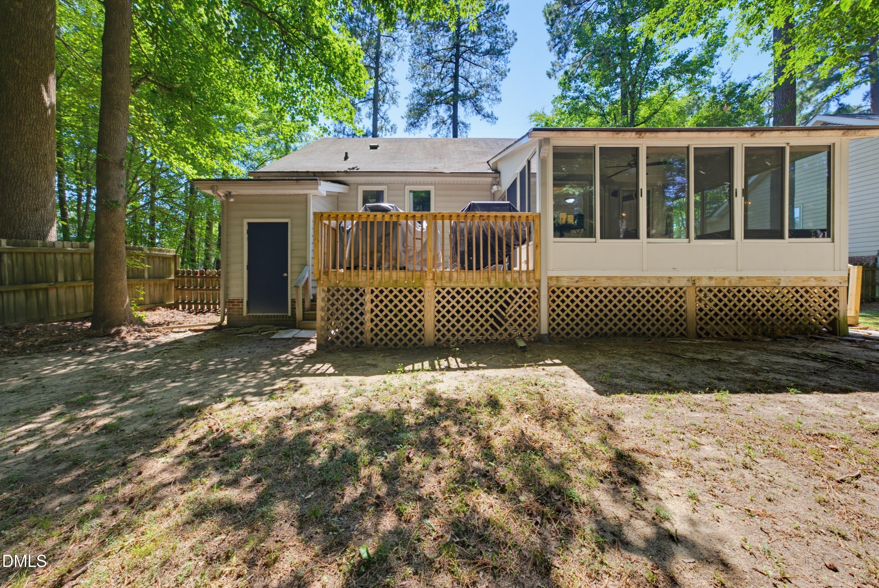 3500 Castlegate Drive