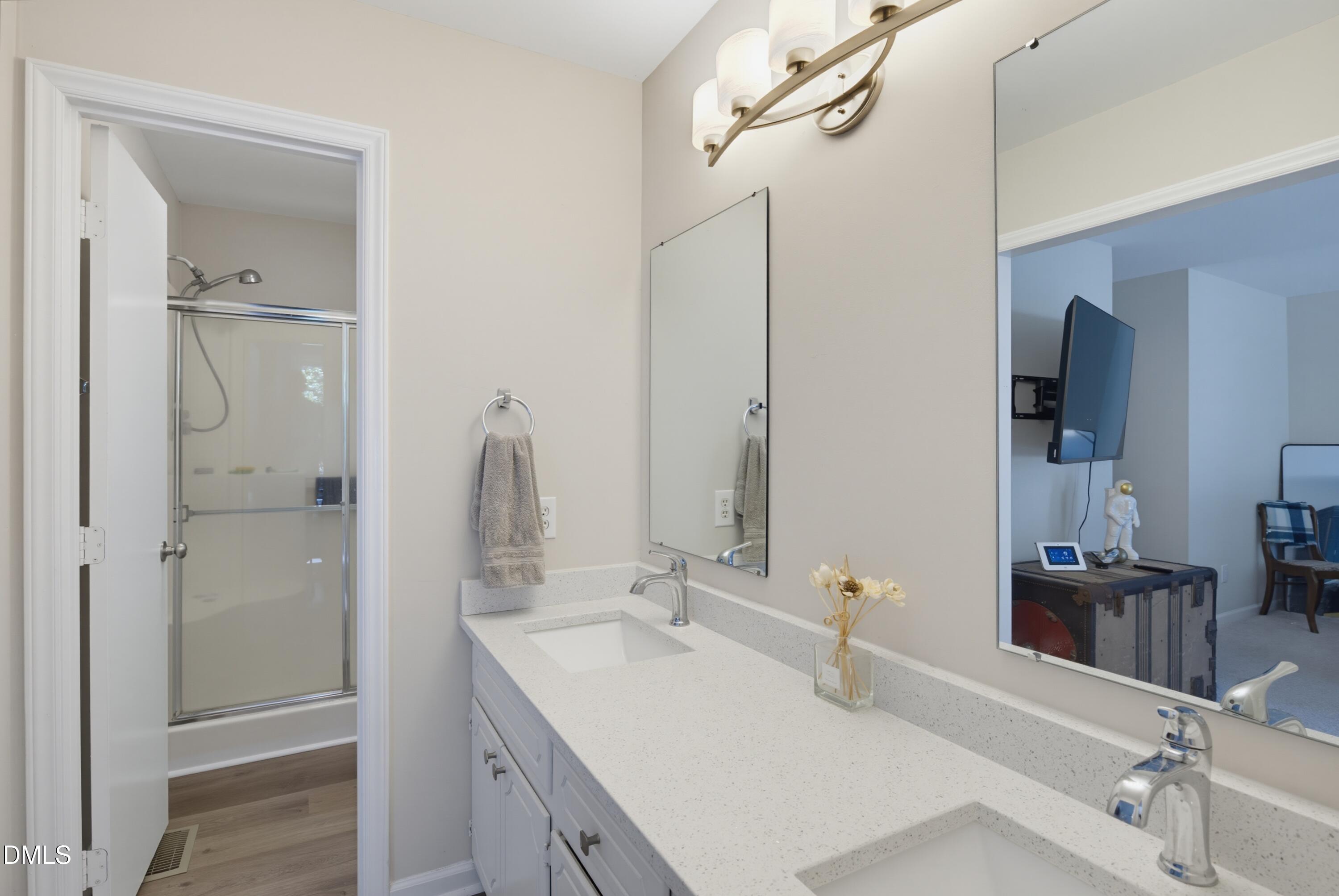 3500 Castlegate Drive