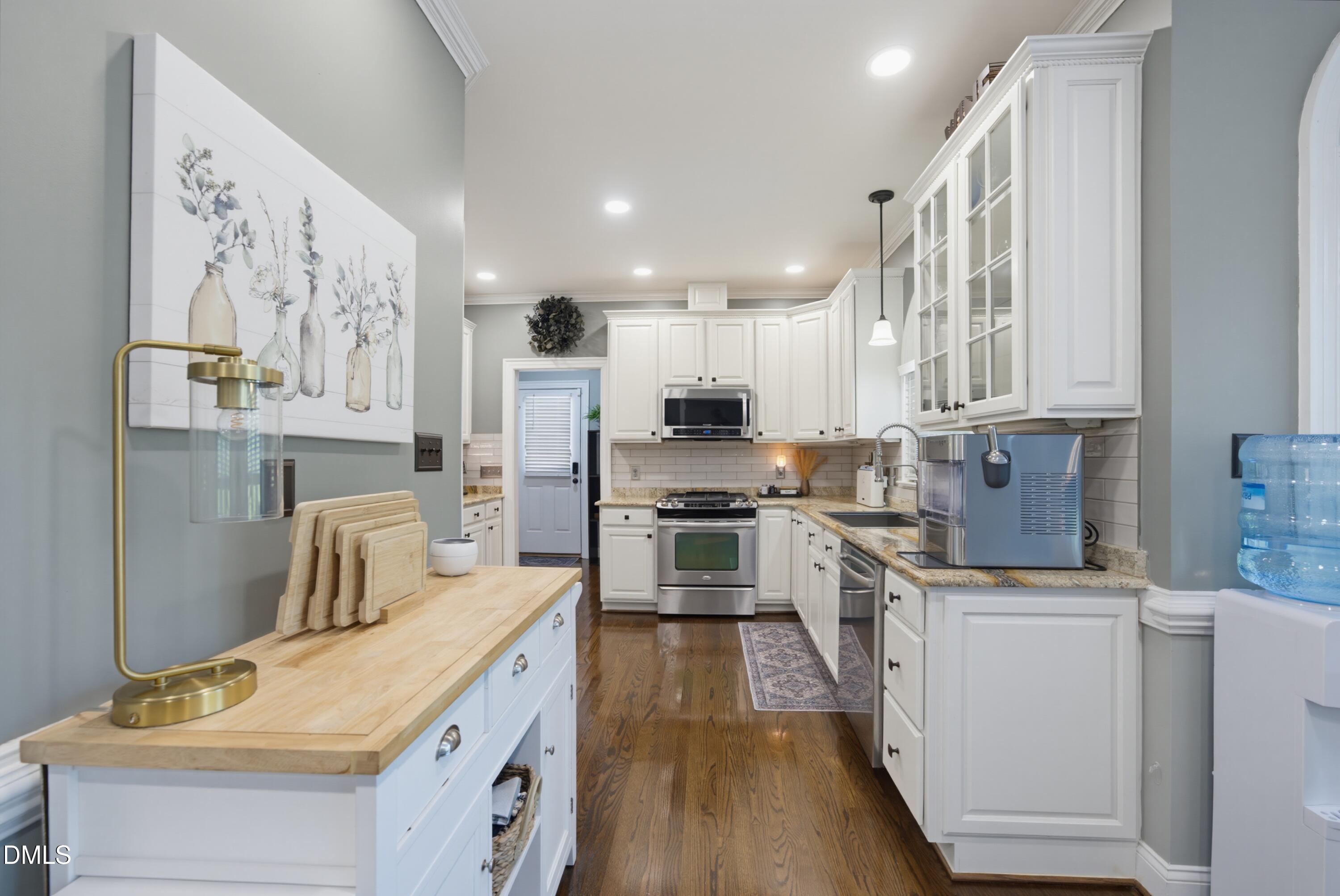 200 Cherry Laurel Drive