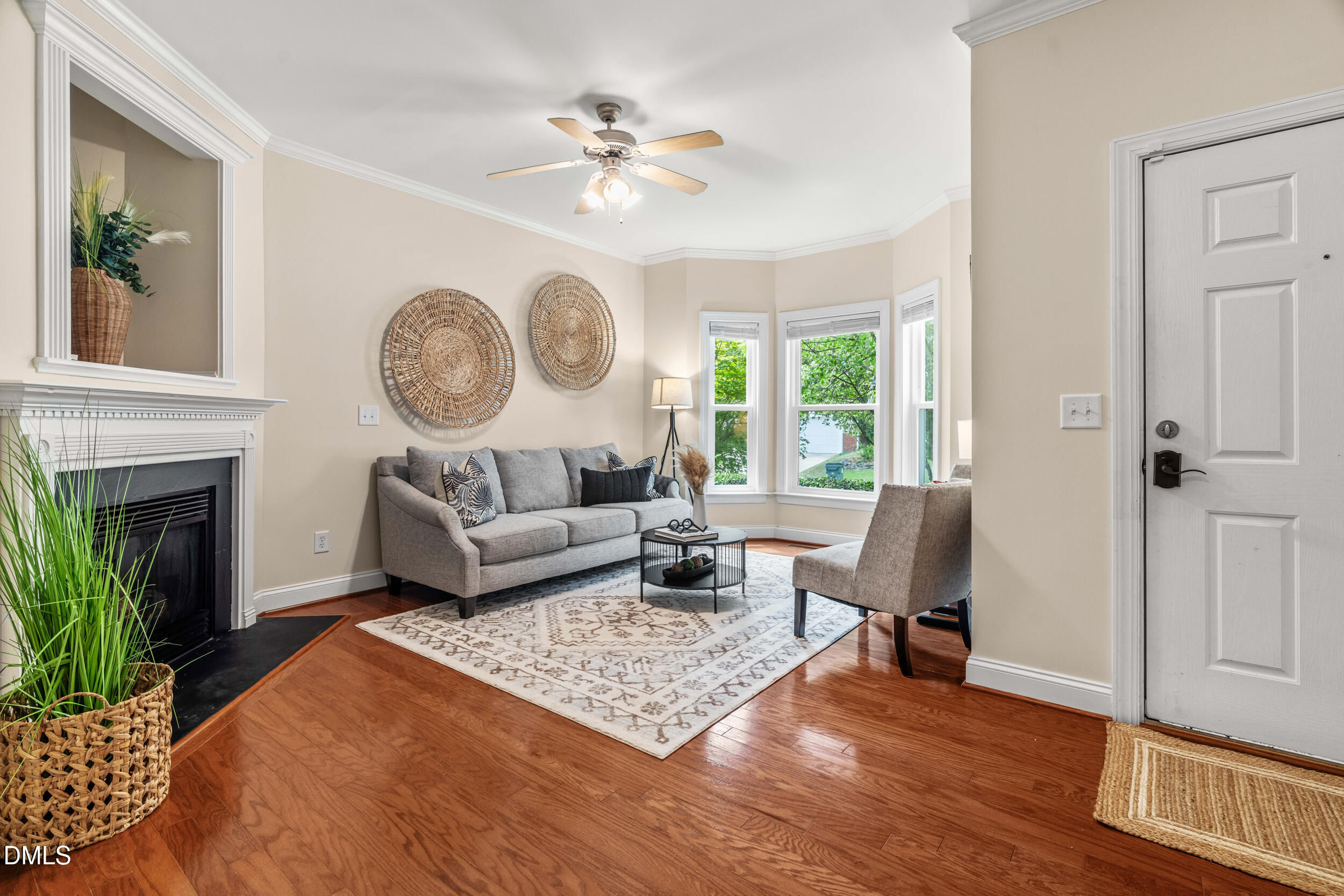 305 Chapel Valley Lane