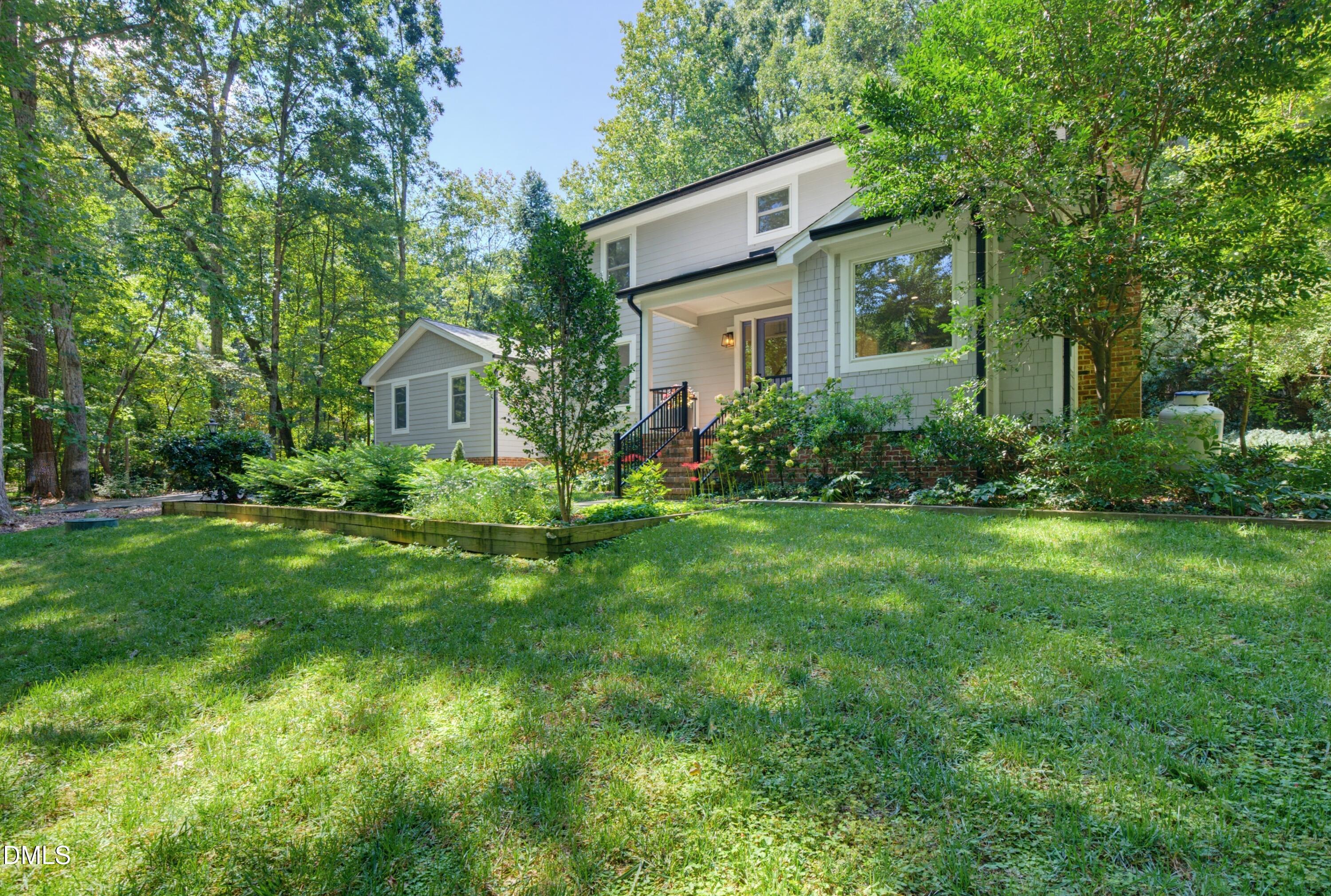 8 Sedgewood Road