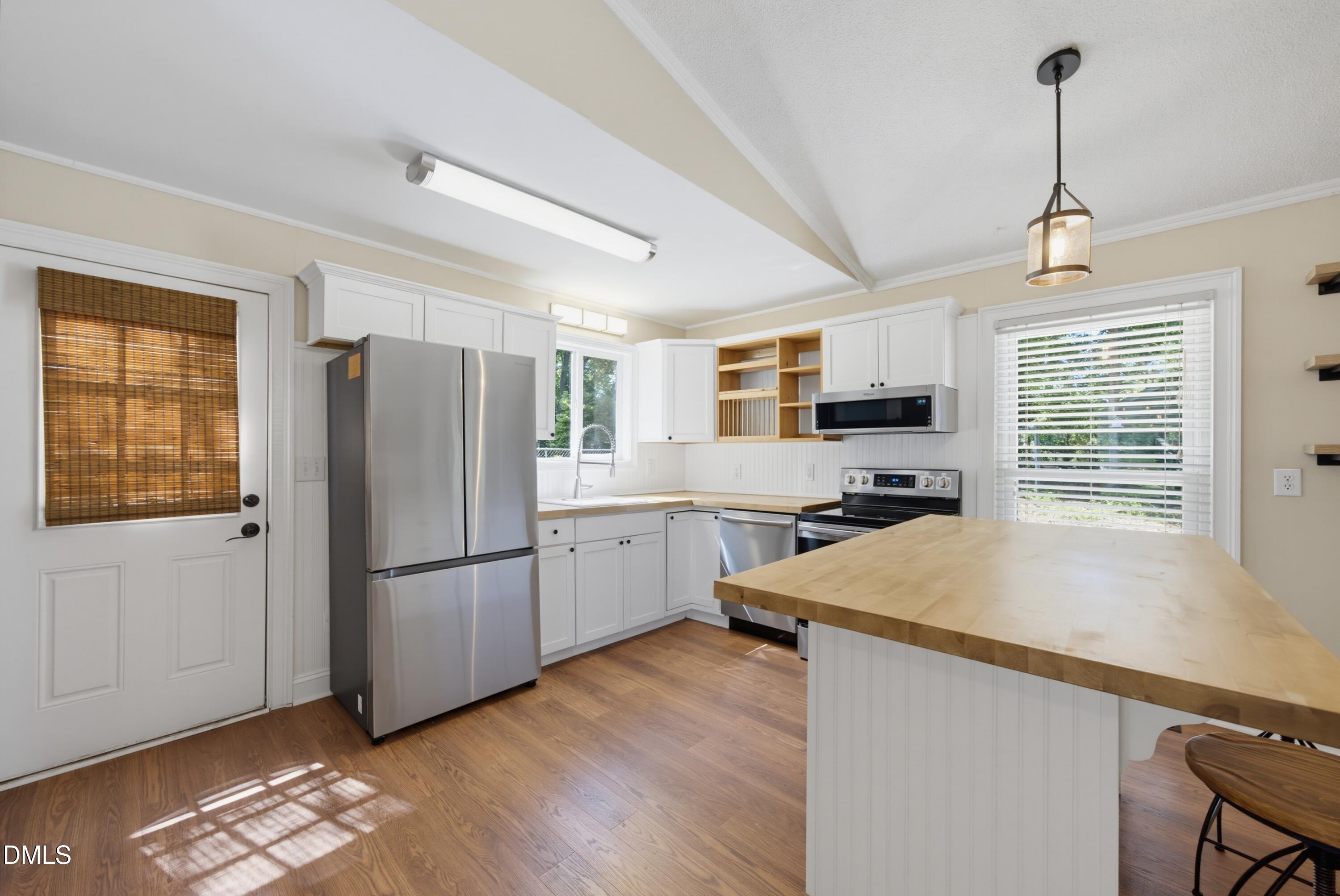 1106 Broadford Drive