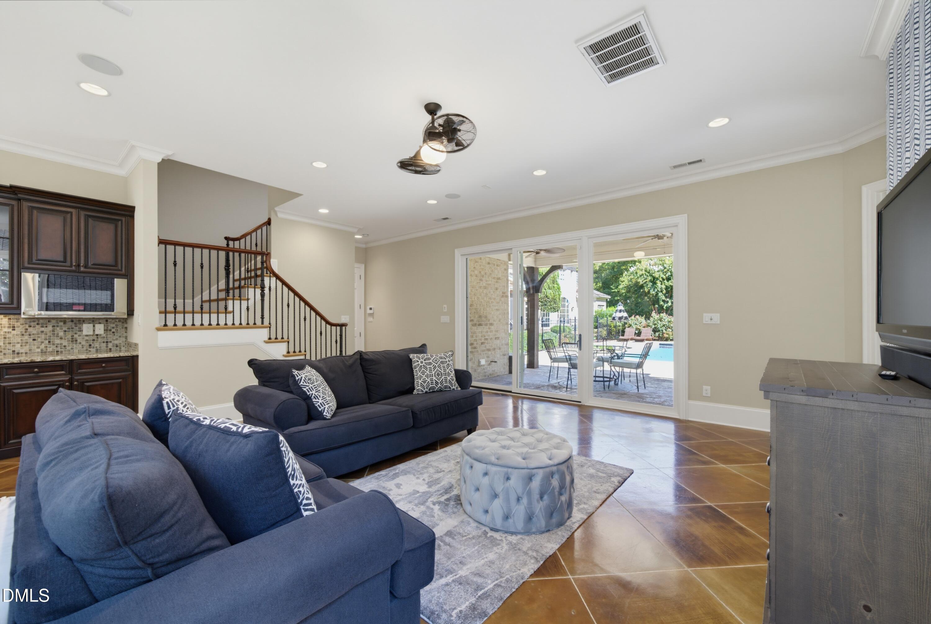 6592 Wakefalls Drive