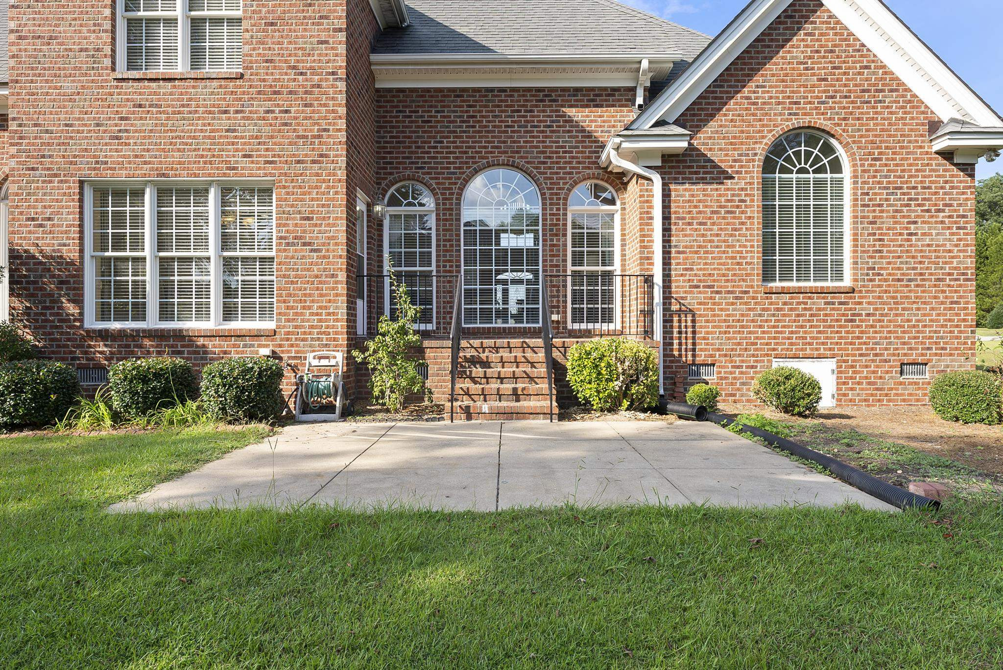 3193 Scarborough Lane