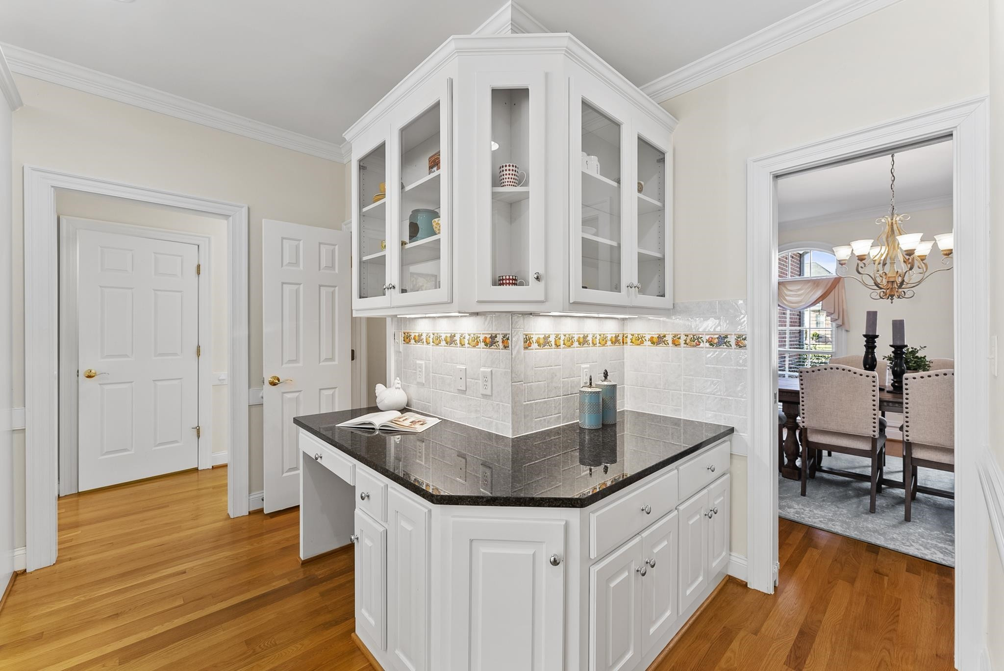 3193 Scarborough Lane