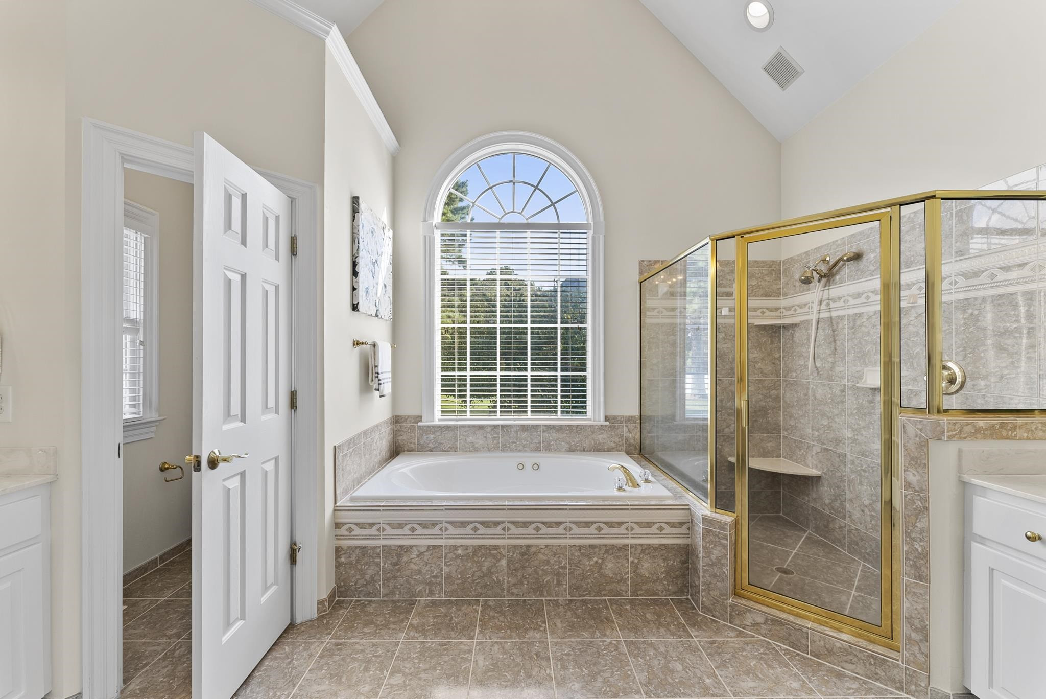 3193 Scarborough Lane