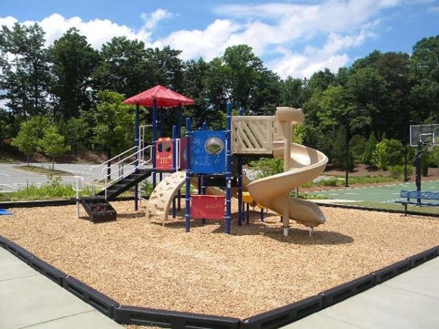 225 Echo Creek Place