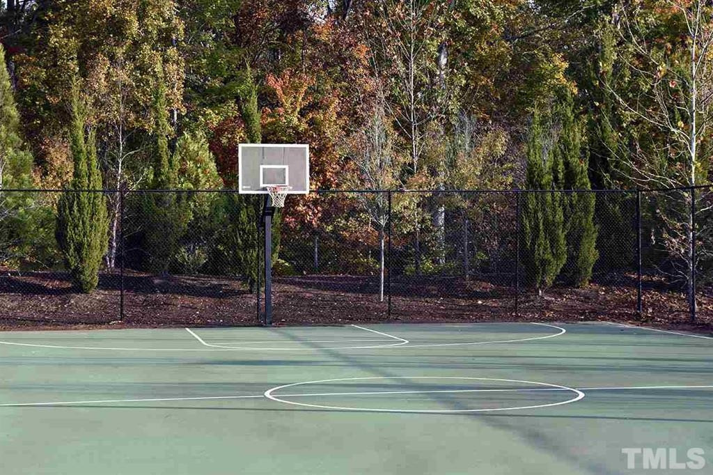 225 Echo Creek Place