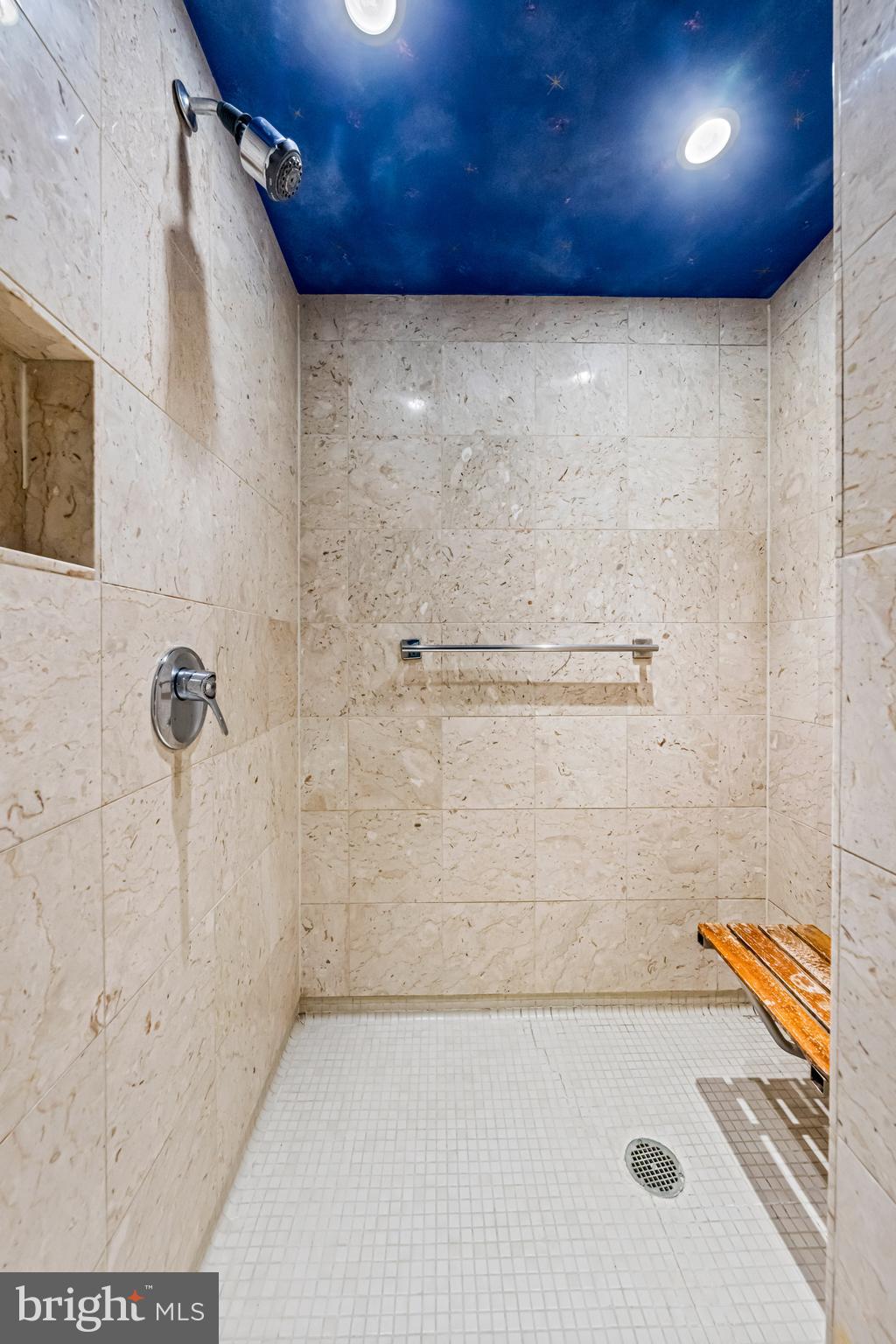 210 W Rittenhouse Sq #2105