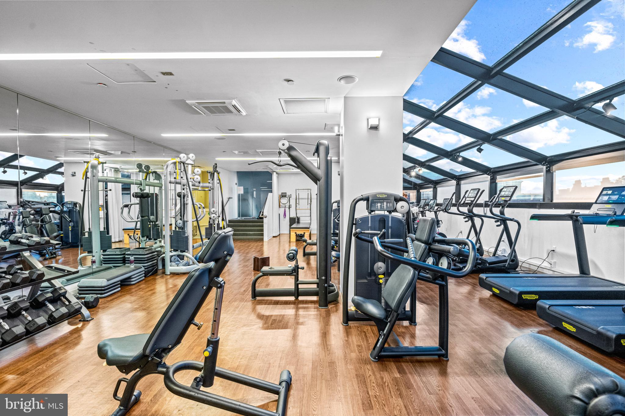 210 W Rittenhouse Sq #2105